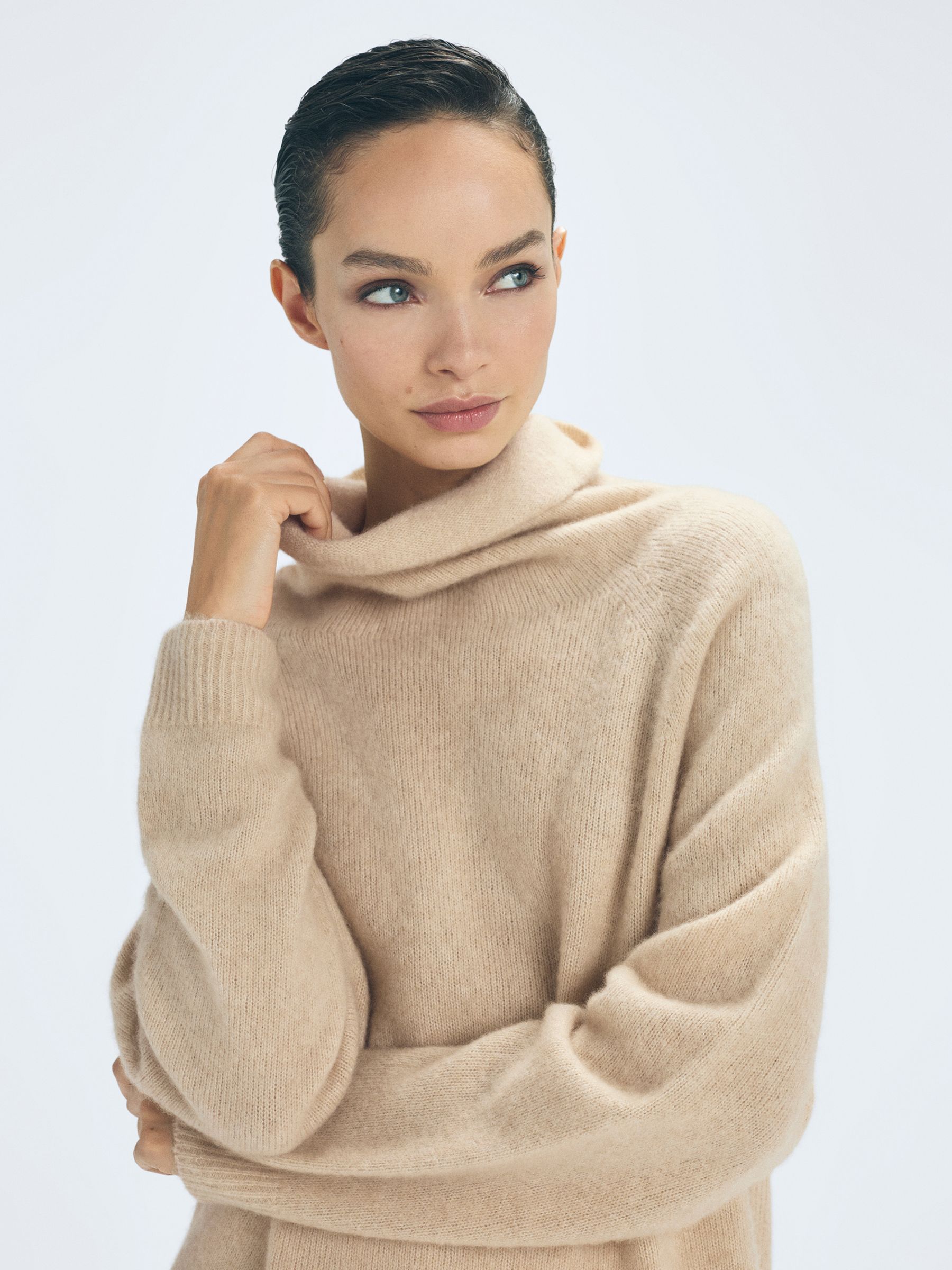 Cashmere-Silk Roll Neck Jumper in Camel - Image 3 of 5