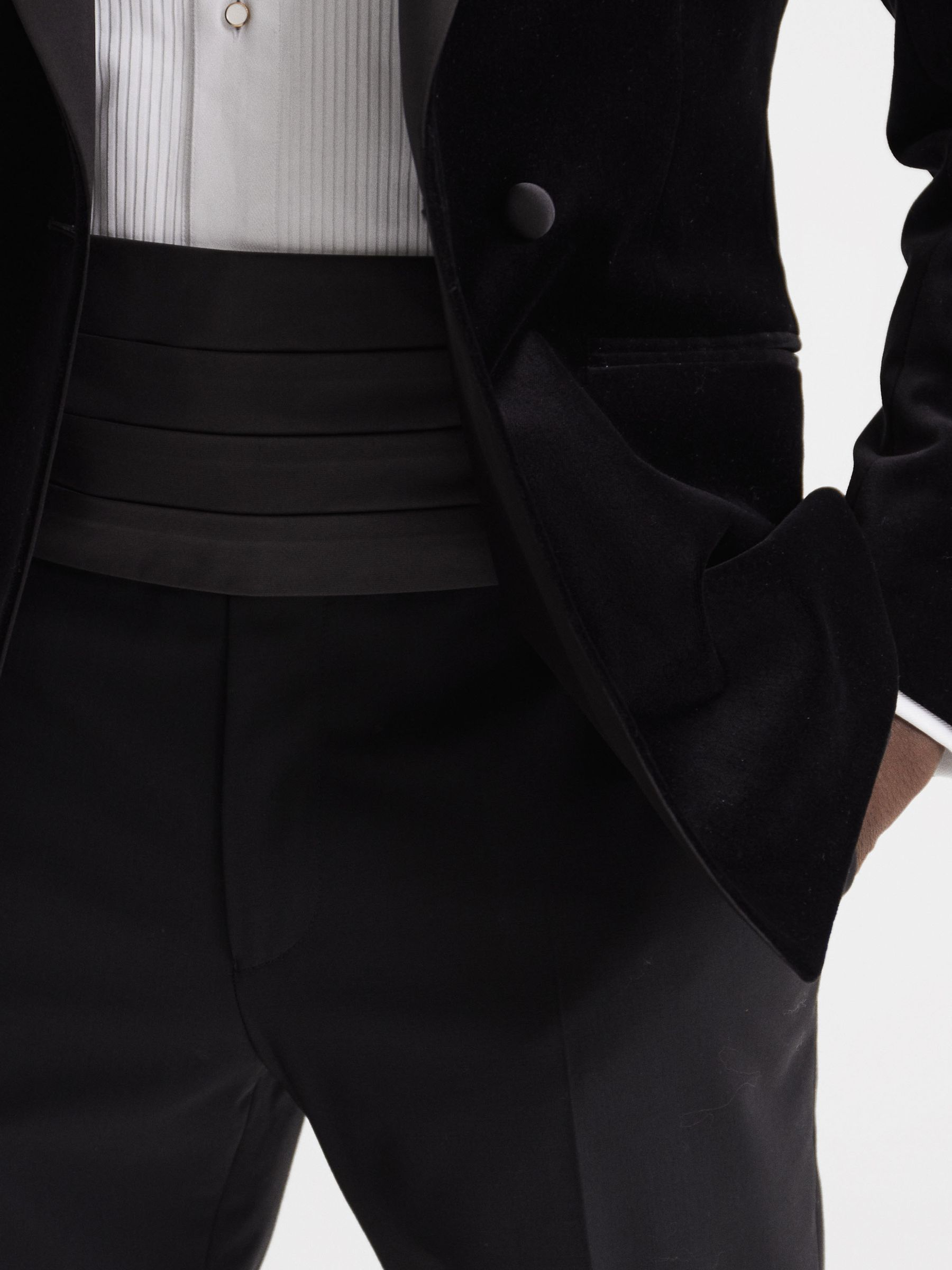 Silk Cummerbund in Black - Image 4 of 5