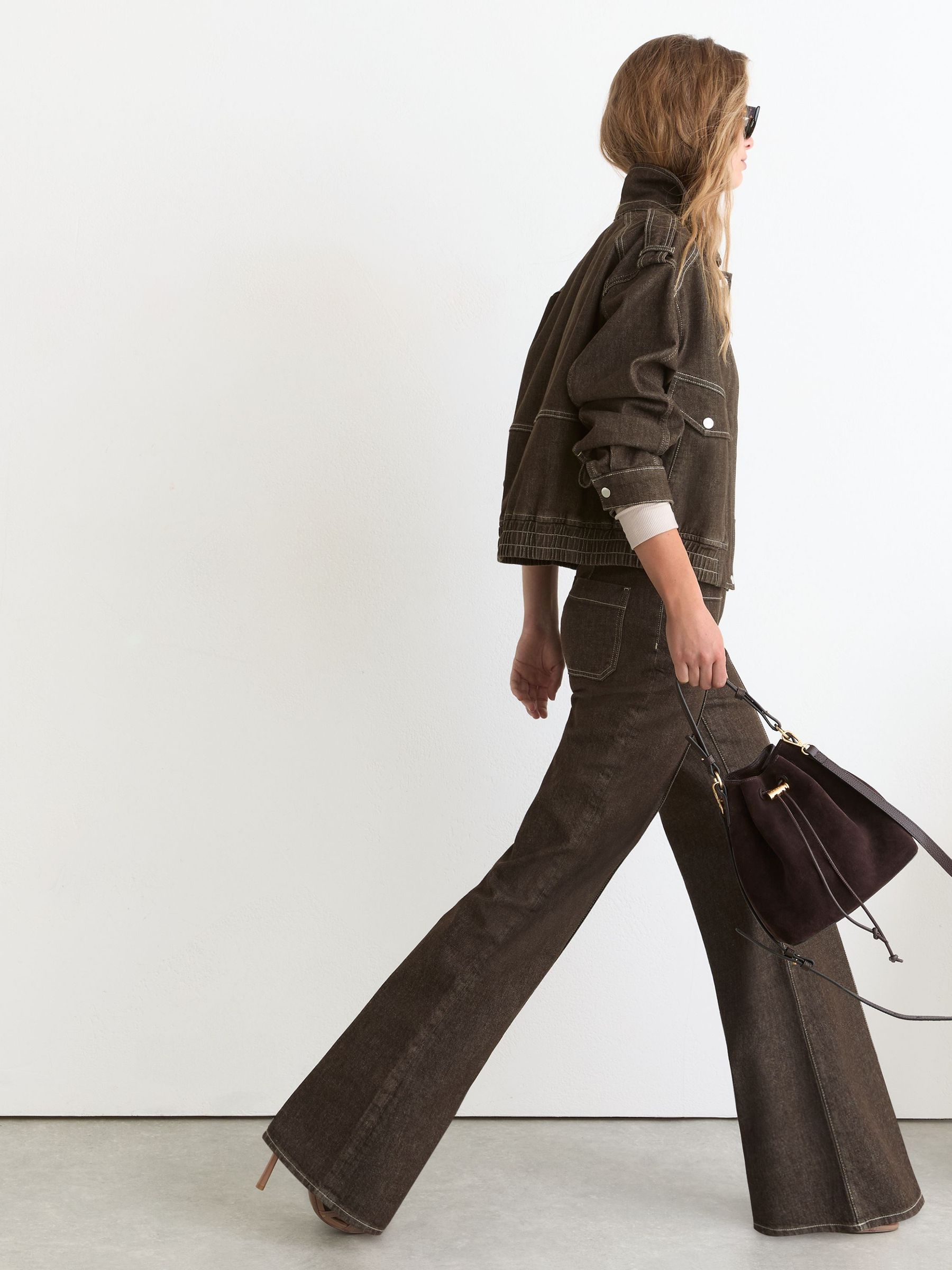 Patch-Pocket Flared Jeans in Brown - Image 5 of 8