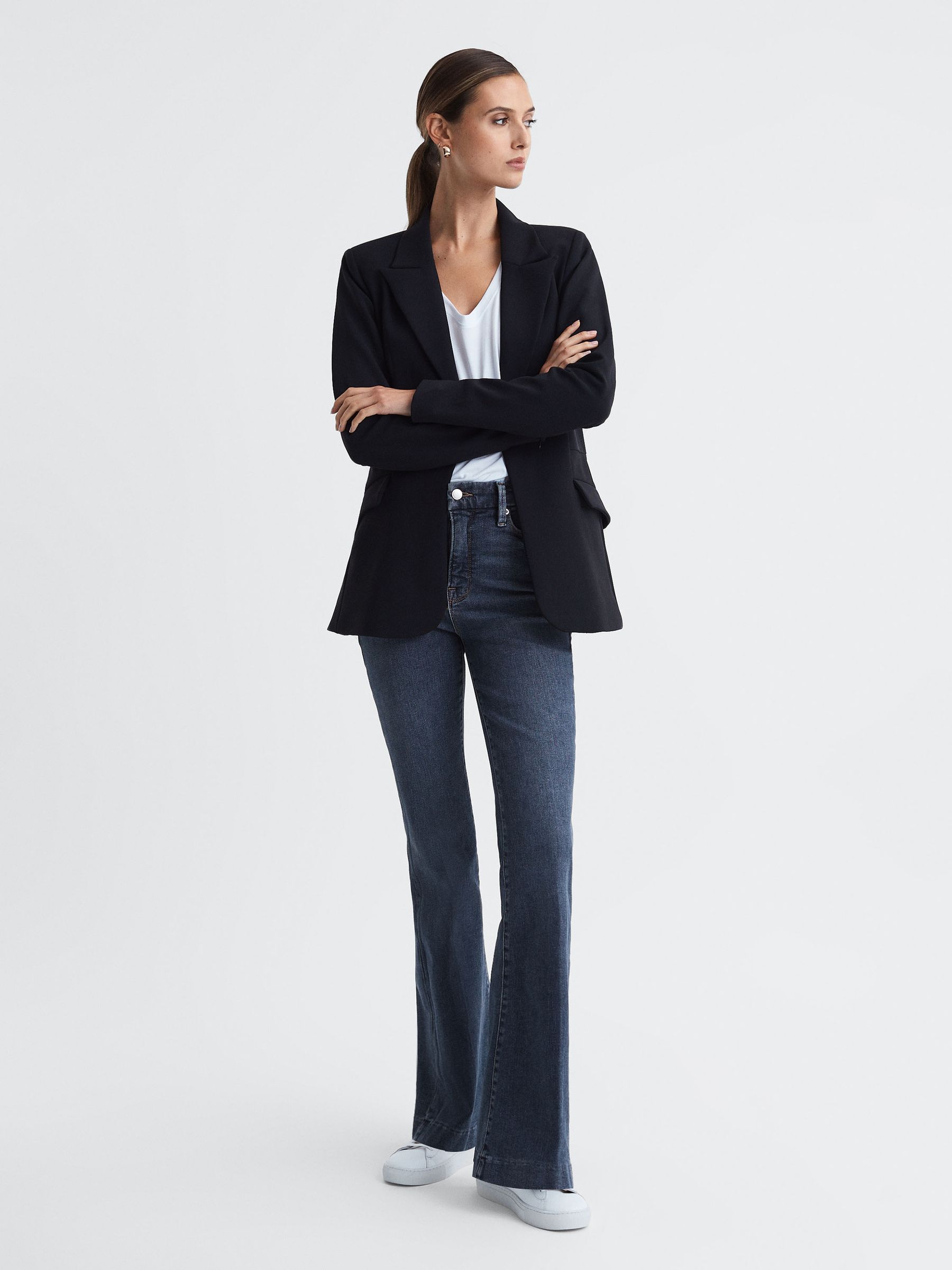 Good American High Rise Flared Jeans in Indigo - Image 3 of 6