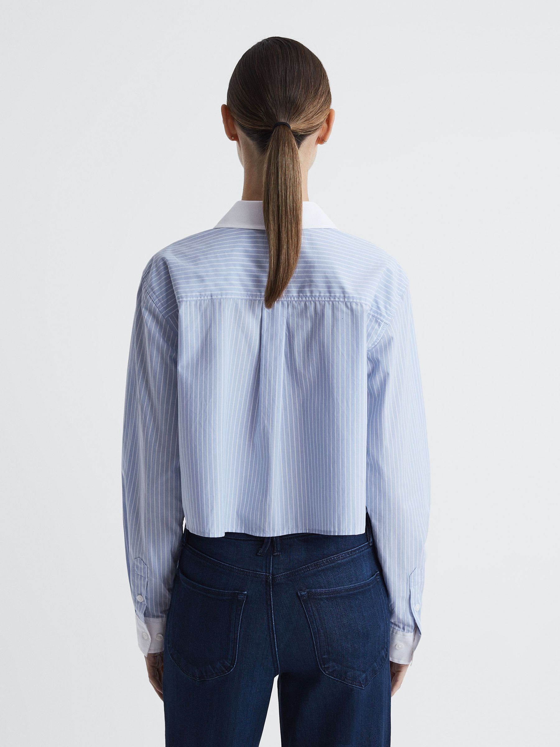 Good American Cotton Cropped Striped Shirt in Blue Stripe - Image 4 of 5
