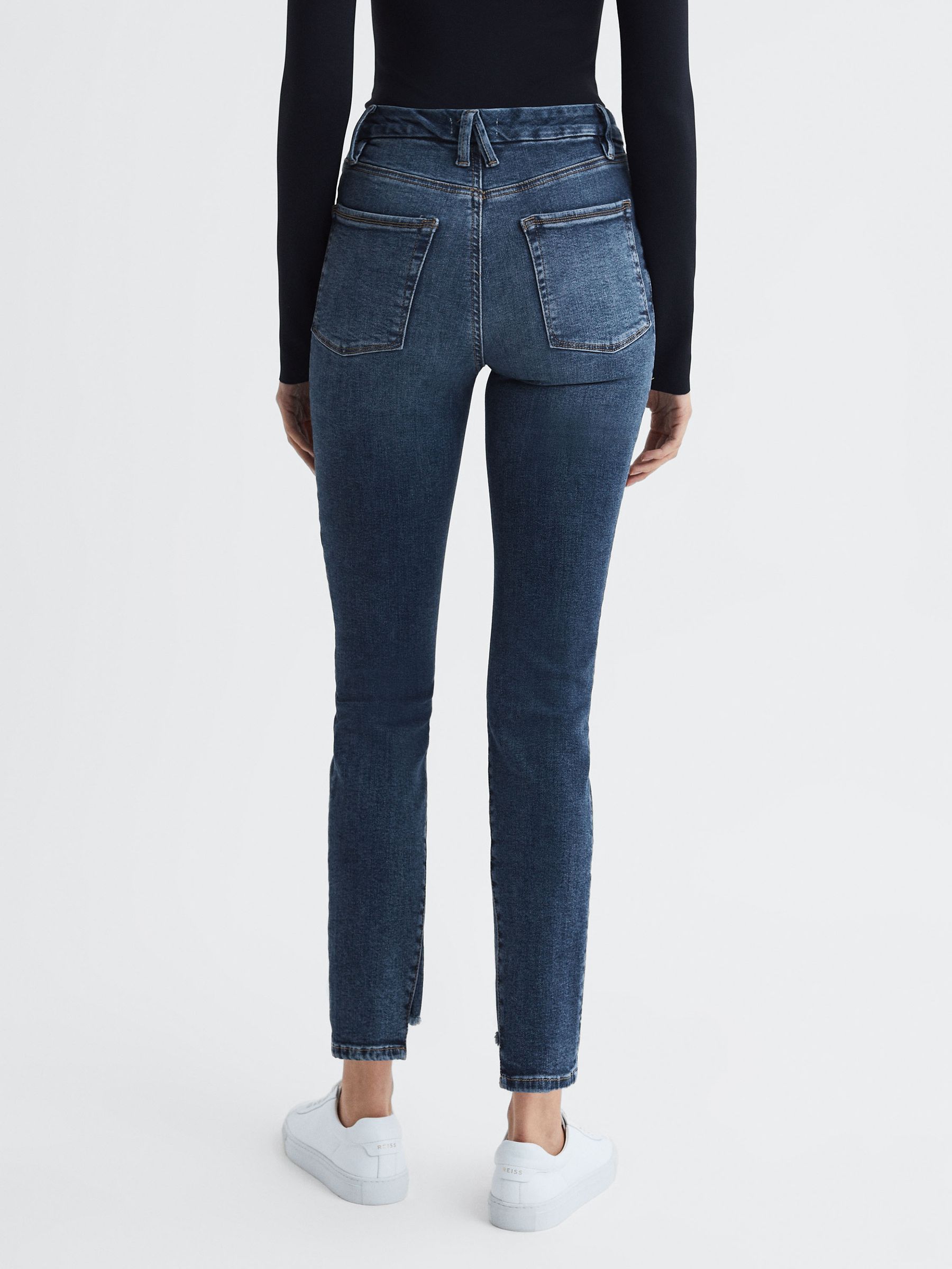 Good American Skinny-Jeans im Used-Look mit hohem Bund, Indigo - Bild 5 von 7