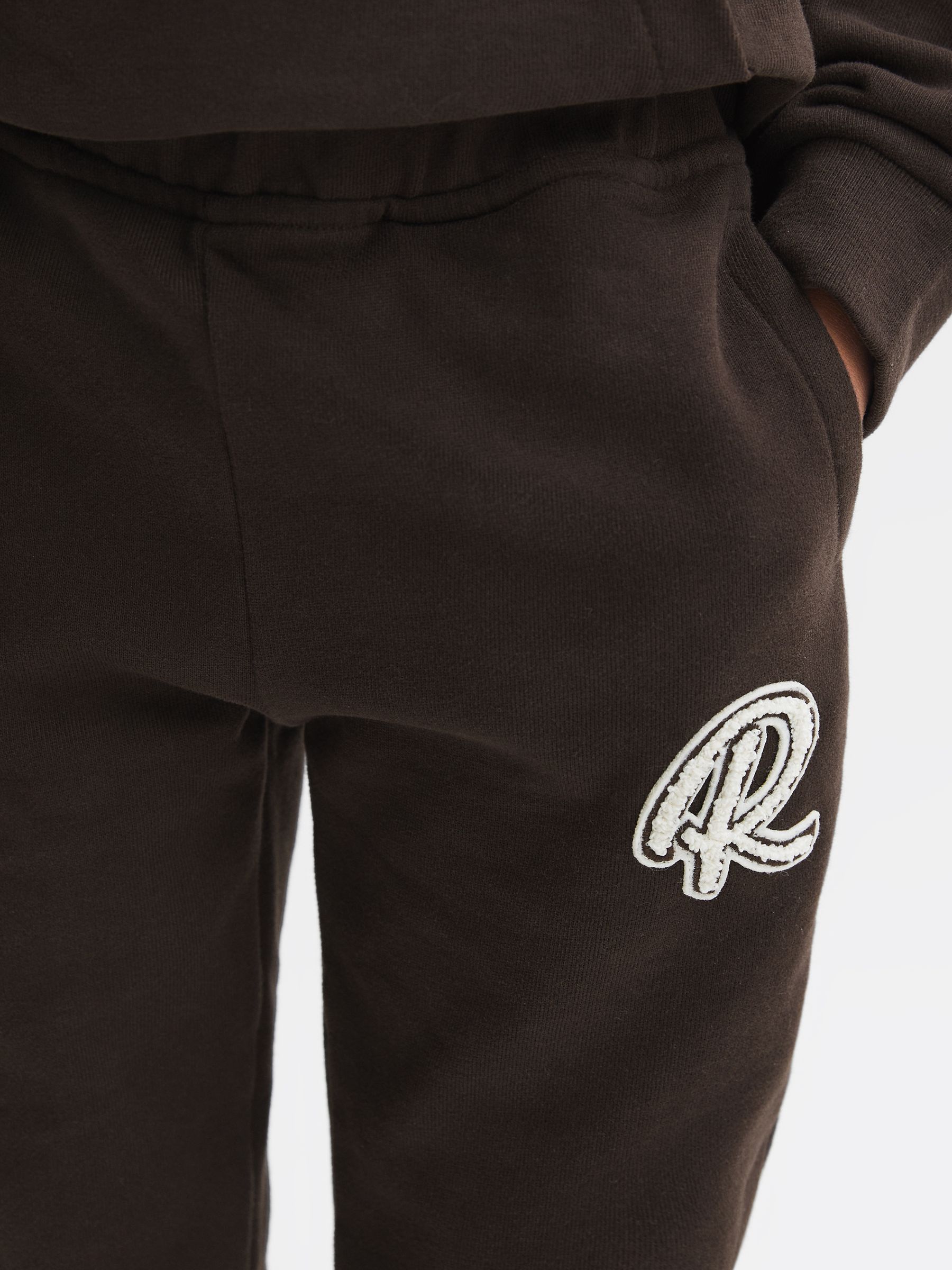 Junior Garment Dyed Logo Joggers in Chocolate - Image 4 of 6