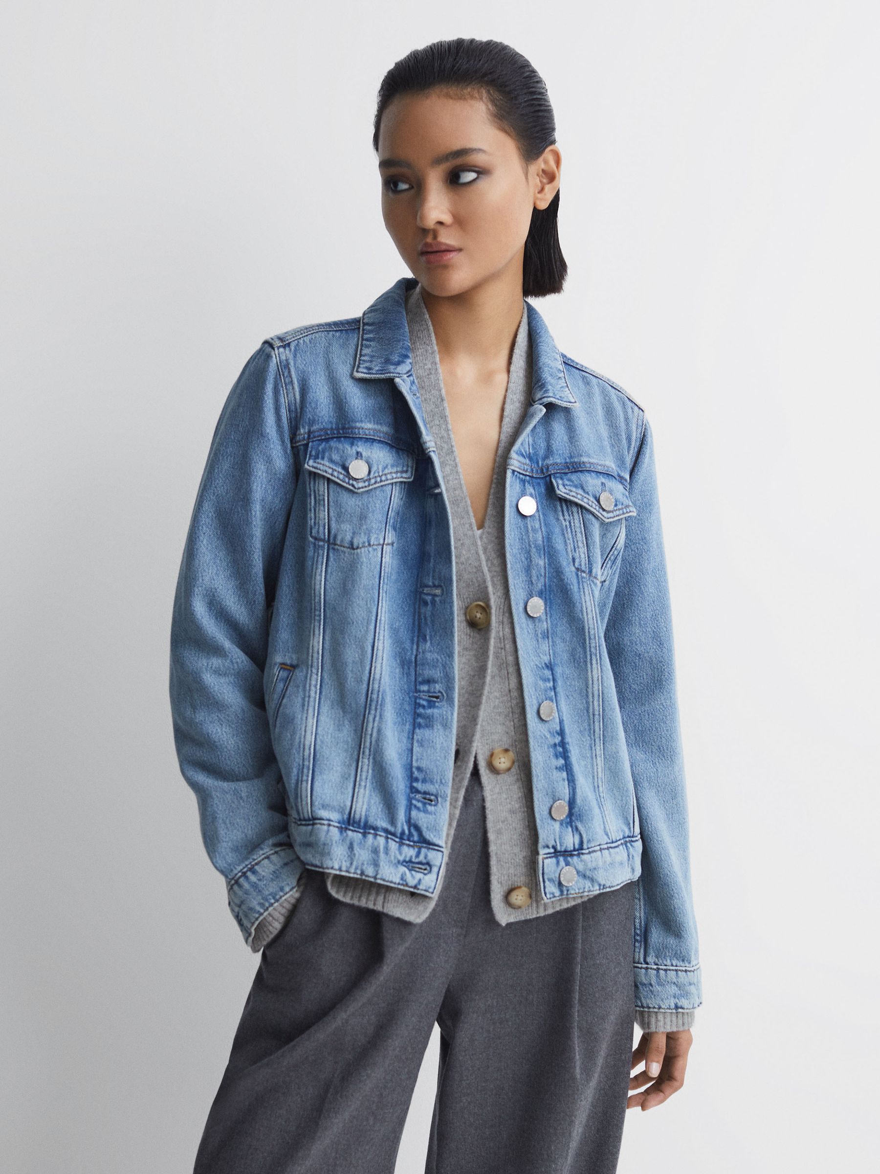 Relaxed Wool-Cashmere Cardigan in Grey Marl - Image 5 of 5