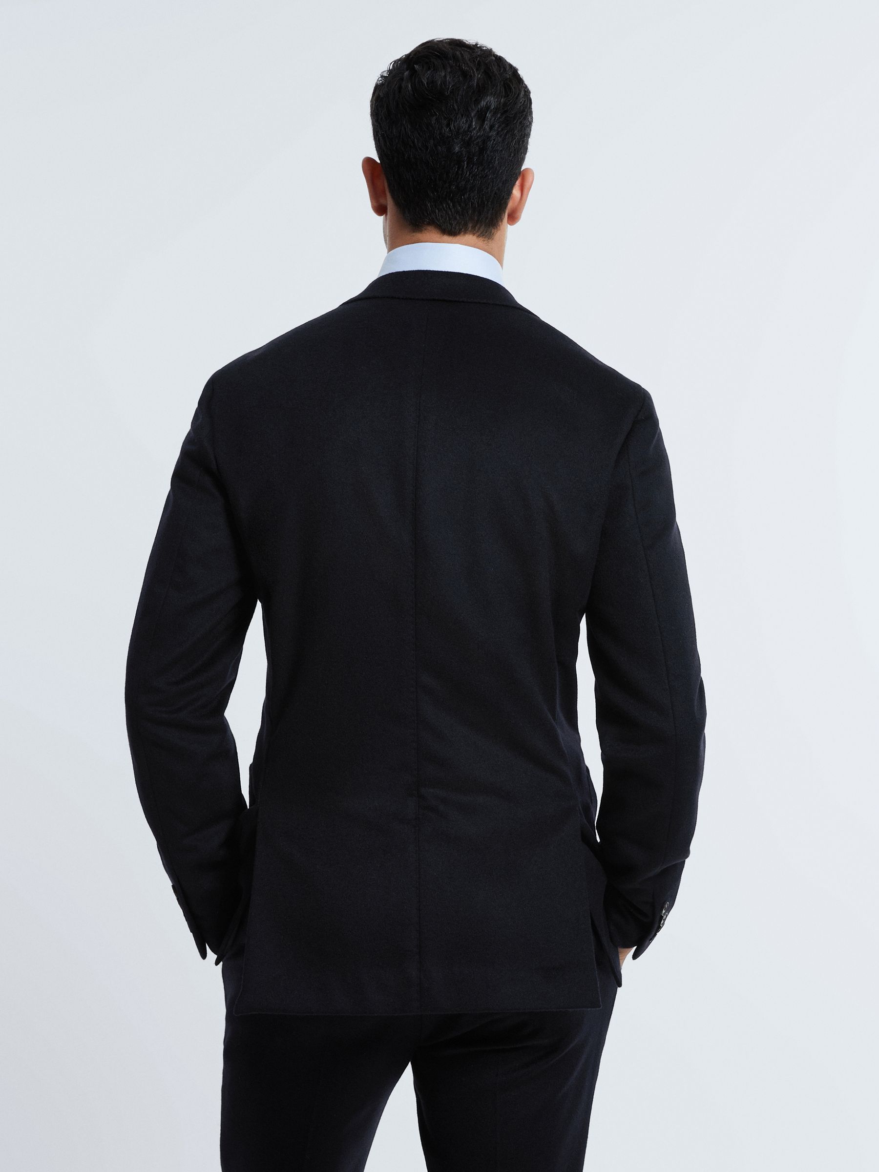 Atelier Italian Cashmere Modern Fit Single Breasted Blazer in Navy - Image 5 of 7