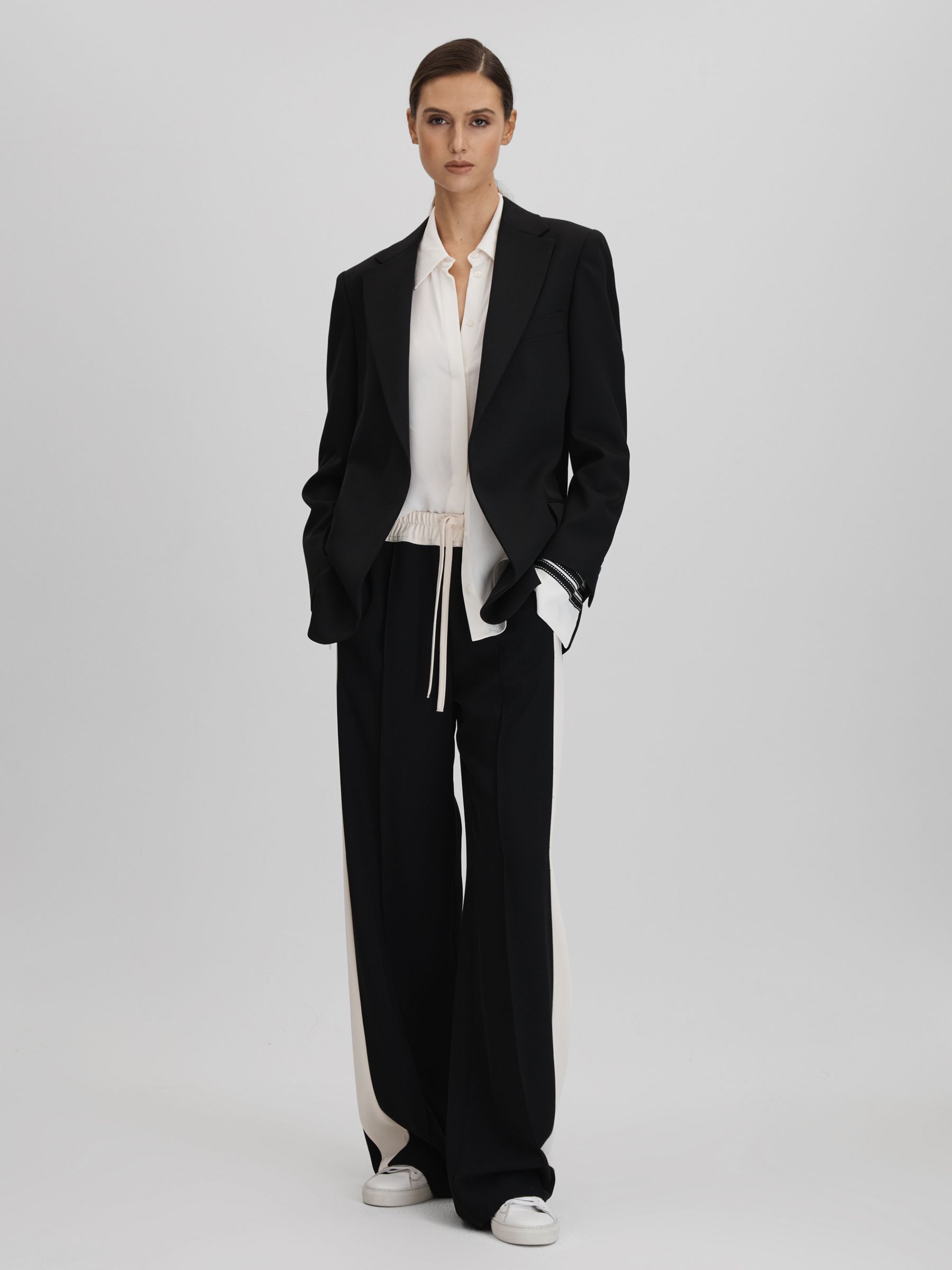Contrast Trim Button-Through Shirt in Cream - Image 3 of 6