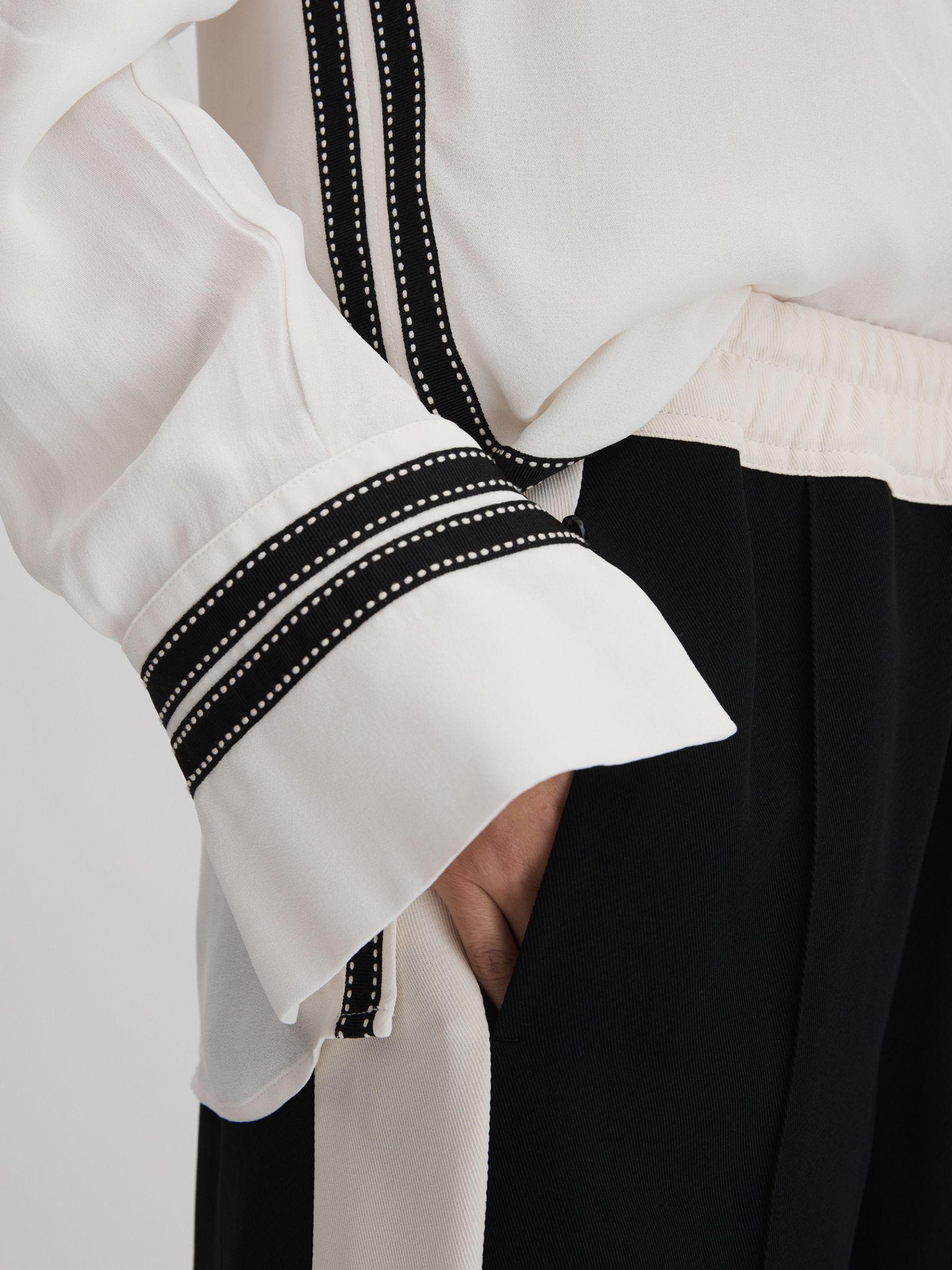 Contrast Trim Button-Through Shirt in Cream - Image 4 of 6