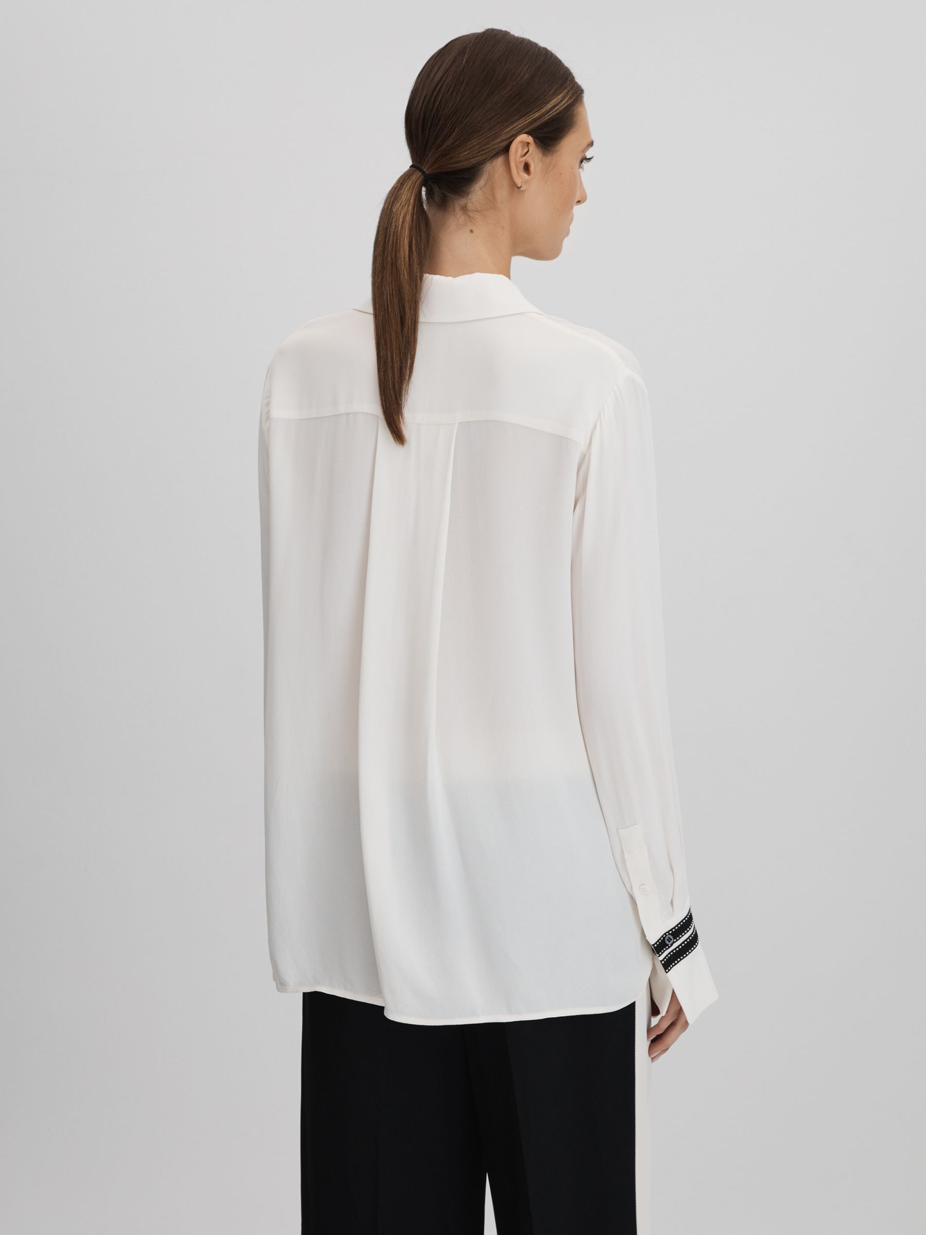 Contrast Trim Button-Through Shirt in Cream - Image 5 of 6
