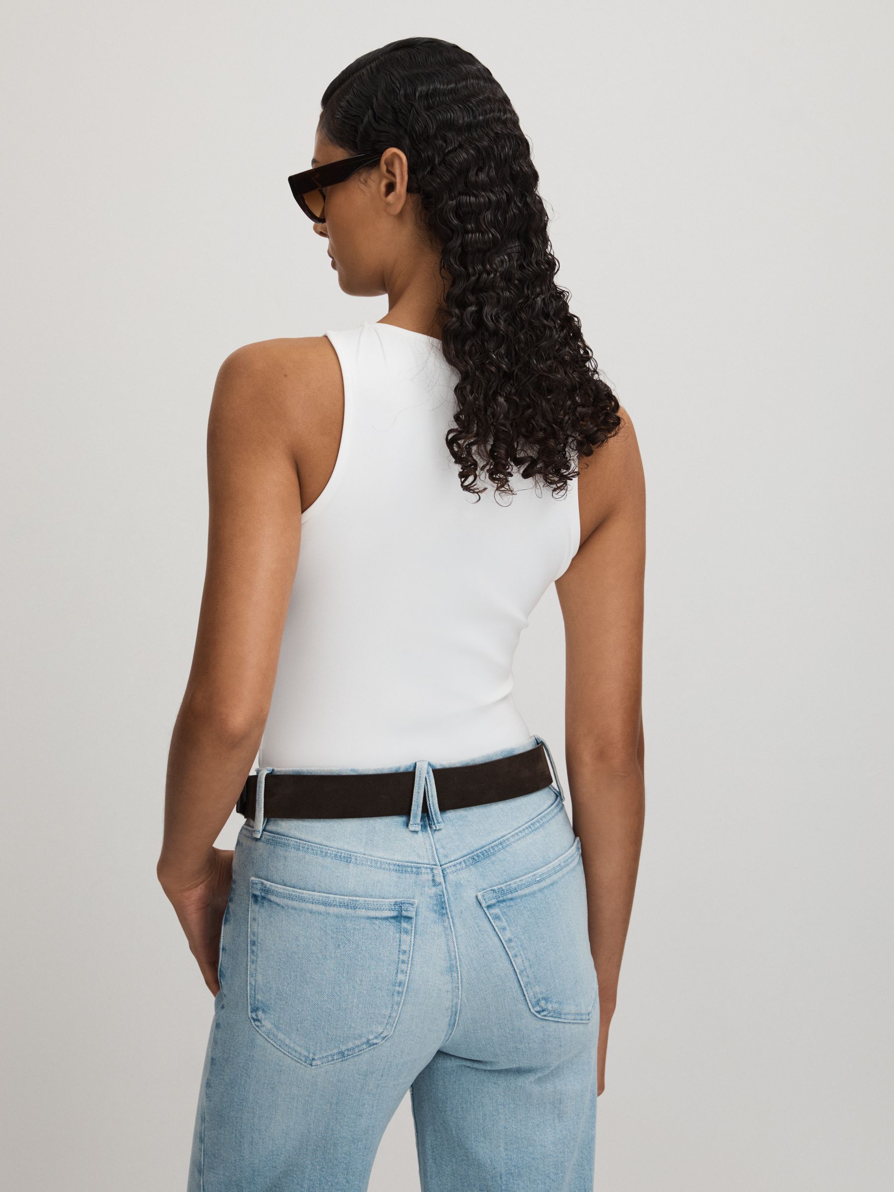 Good American Scuba Scoop Neck Vest in White - Image 3 of 4