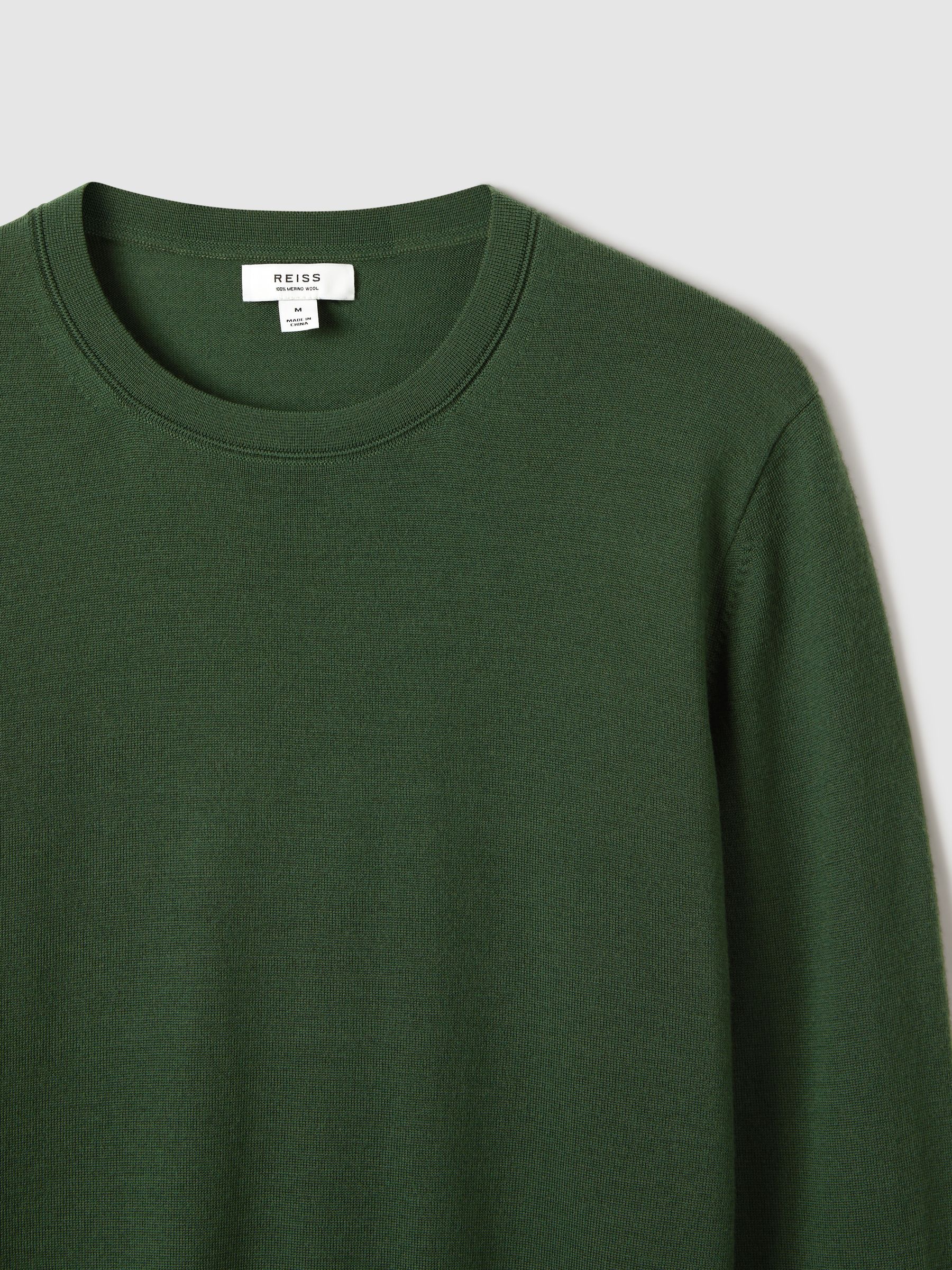 Merino Wool Crew Neck Jumper in Hunting Green - Image 5 of 6