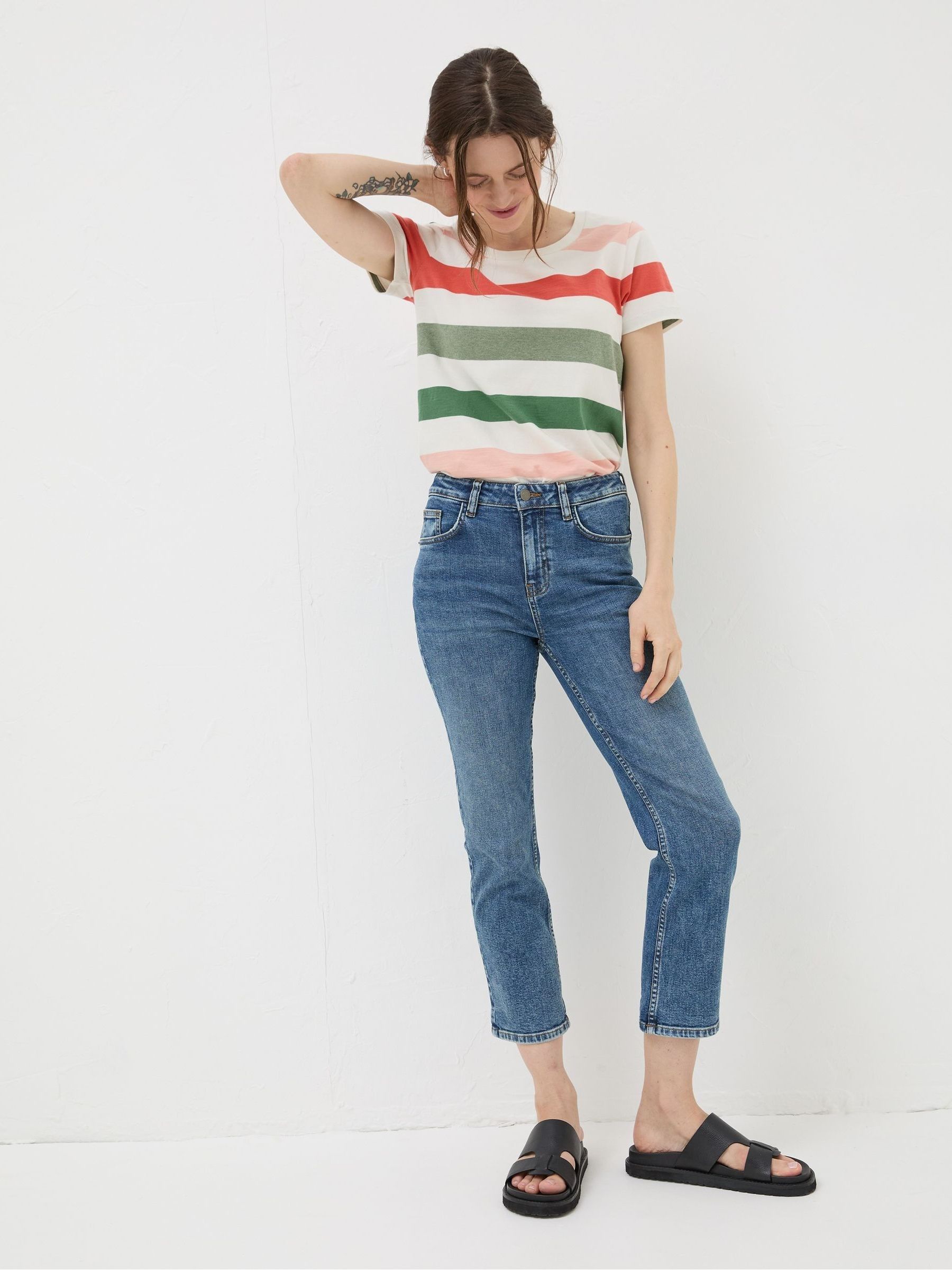 Capri Blue Sway Cropped Jeans - Image 3 of 5