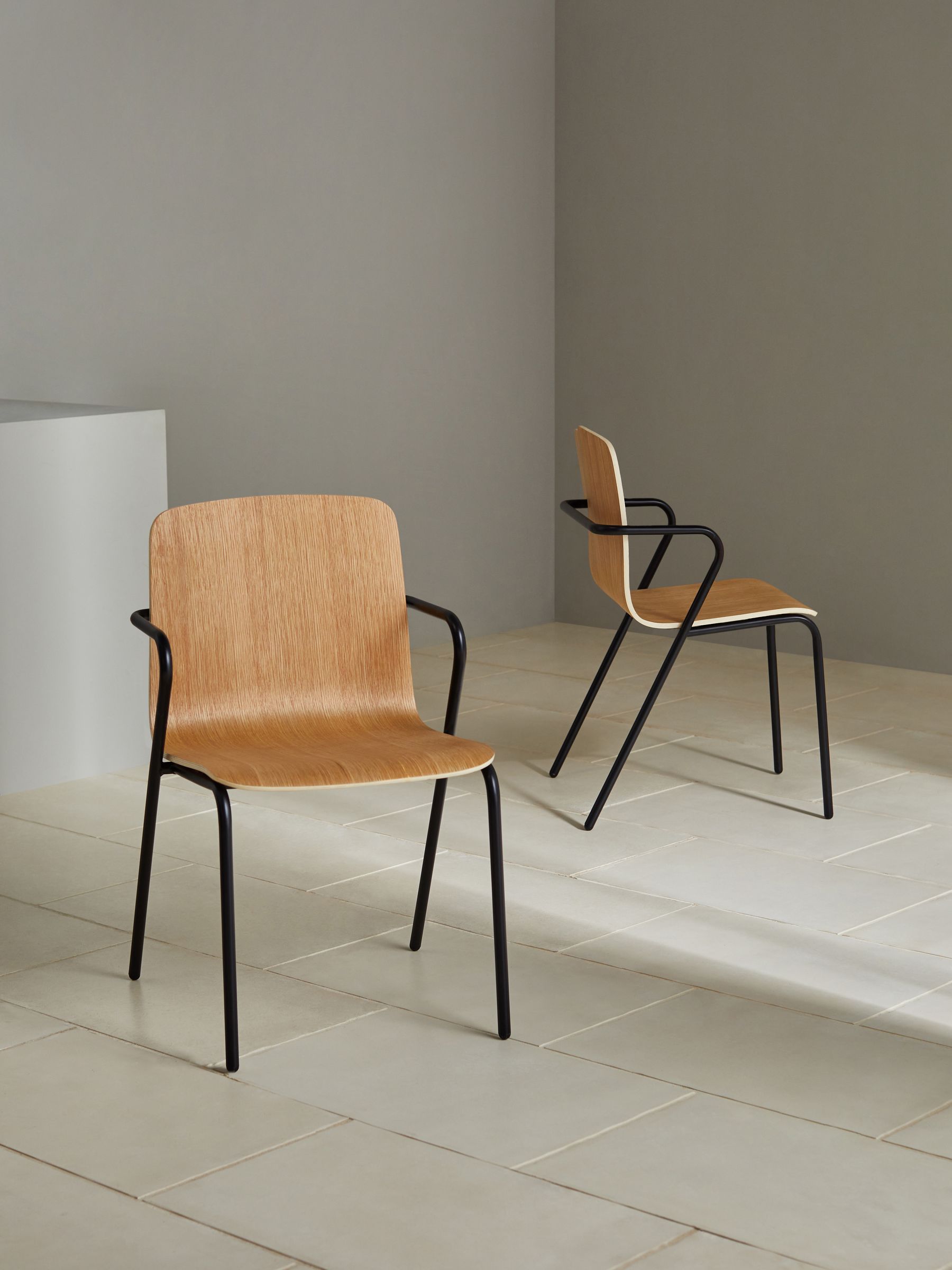 Set of 2 Sadie Dining Chairs in Black - Image 2 of 4