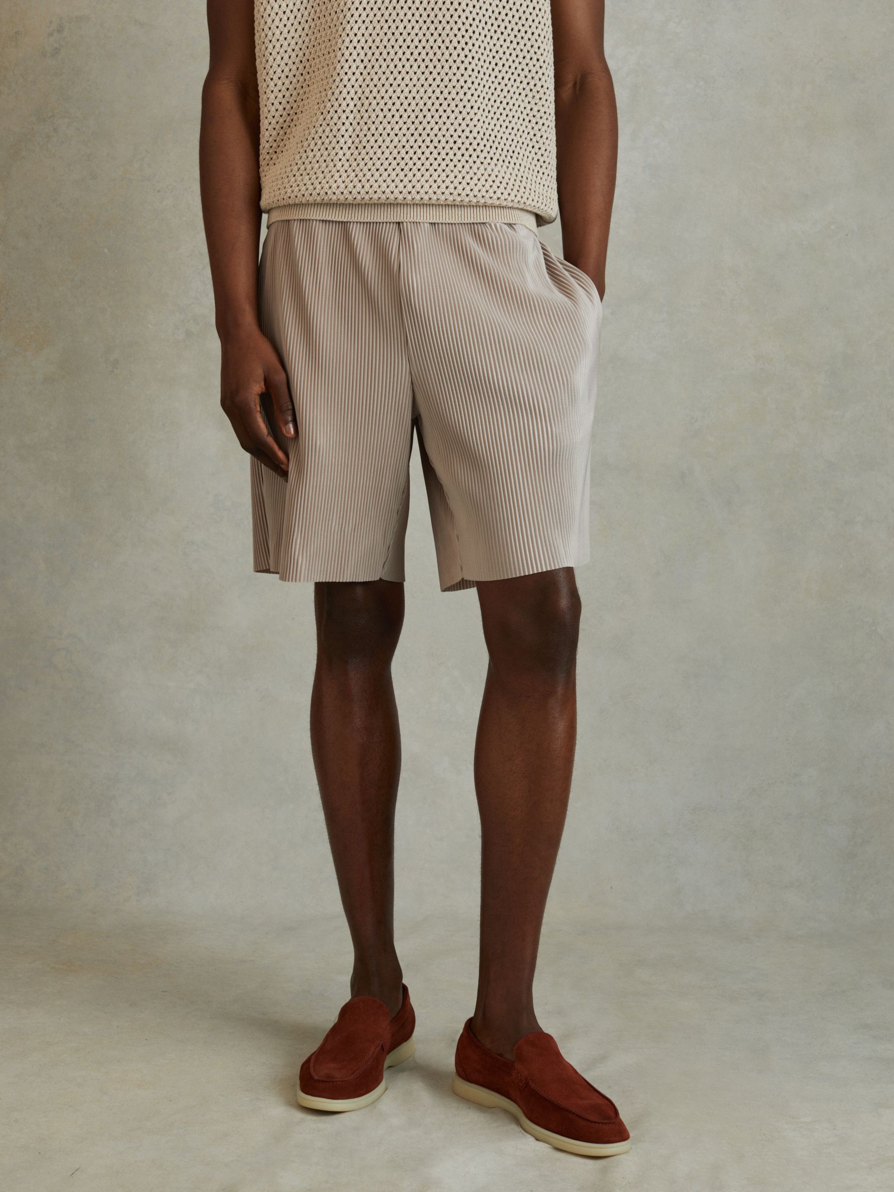Elasticated Plisse Shorts in Champagne - Image 3 of 6
