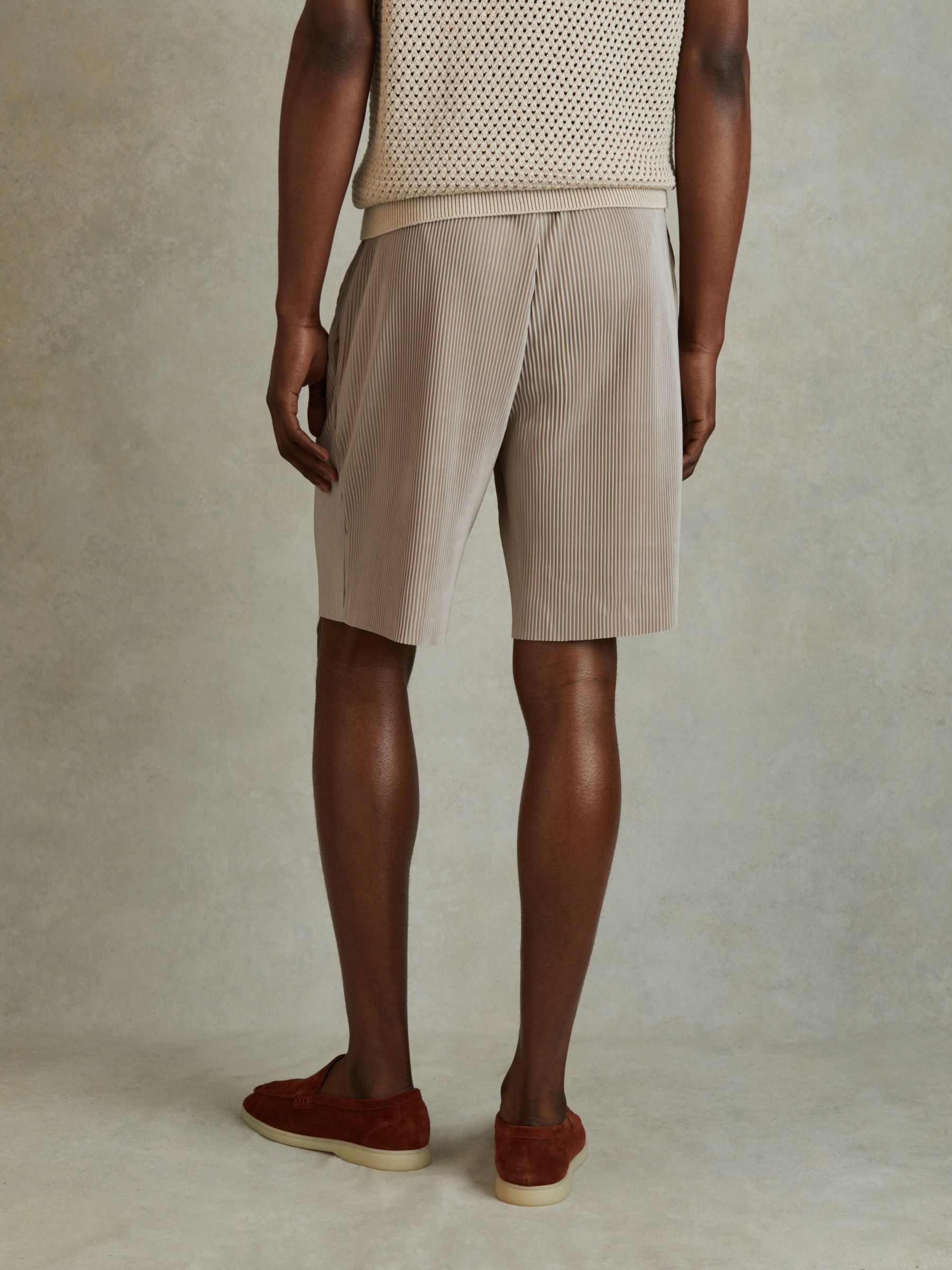【海外限定】REISSショートパンツ☆Sammie Printed Twill Shorts Reiss Elasticated Plisse Shorts in Champagne | REISS