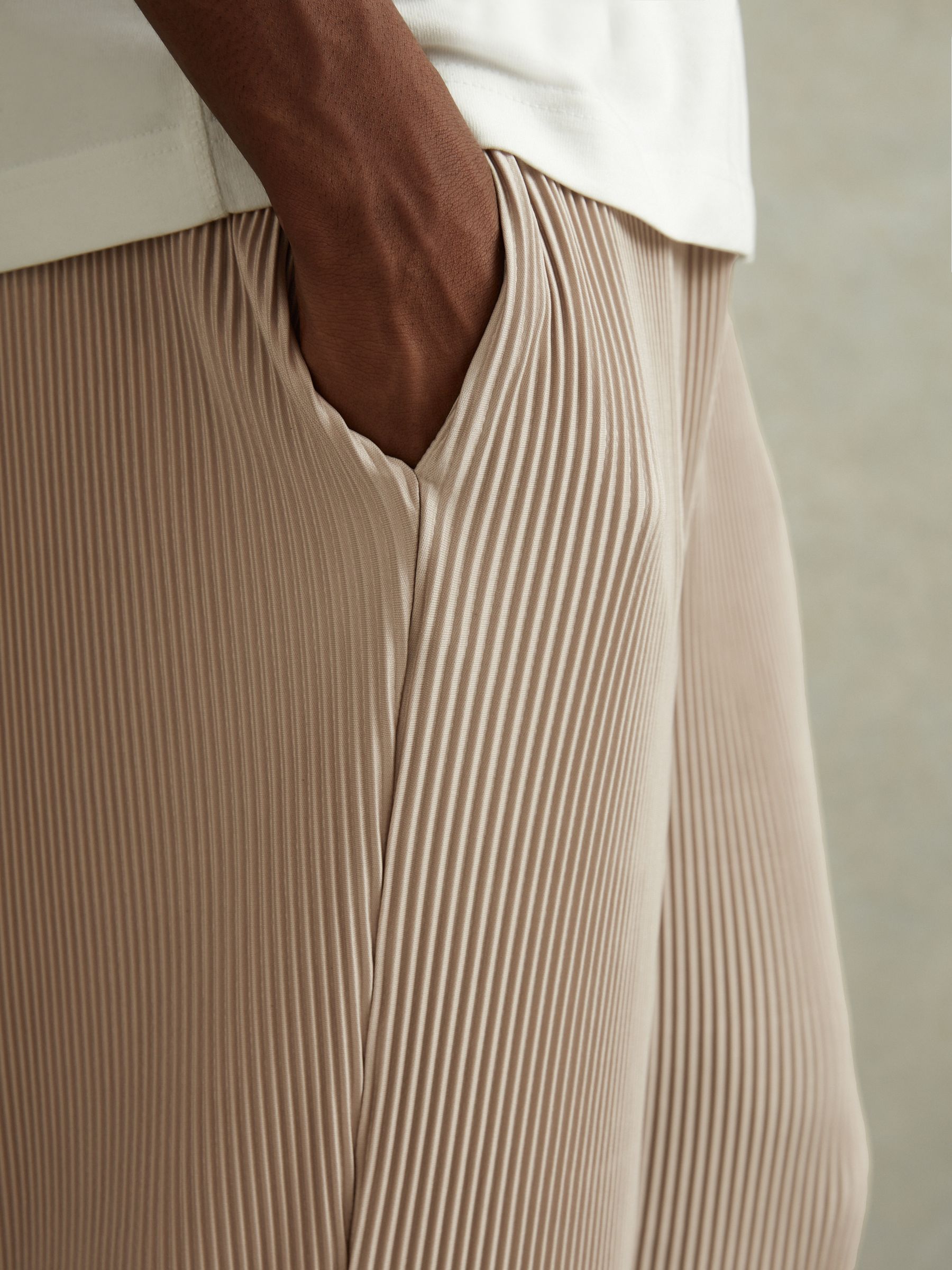 Elasticated Plisse Trousers in Champagne - Image 3 of 6