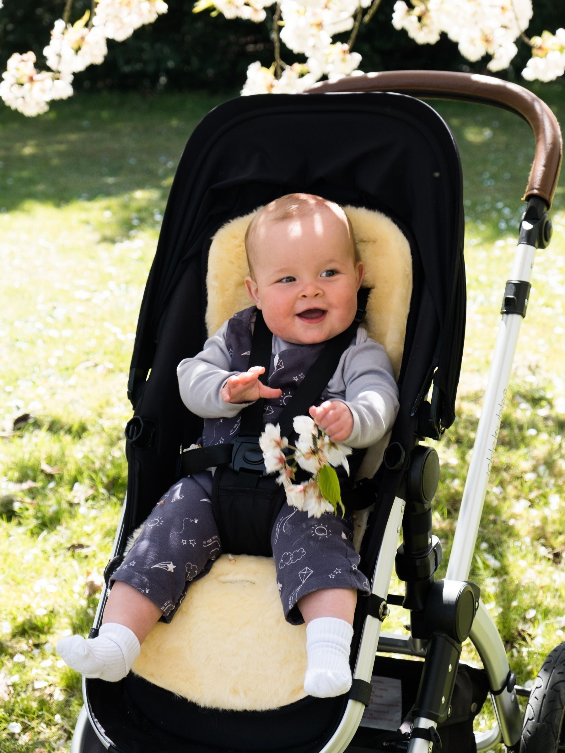 Naturally Sheepskins Natural Baby Original Sheepskin Pram Liner - Image 1 of 4