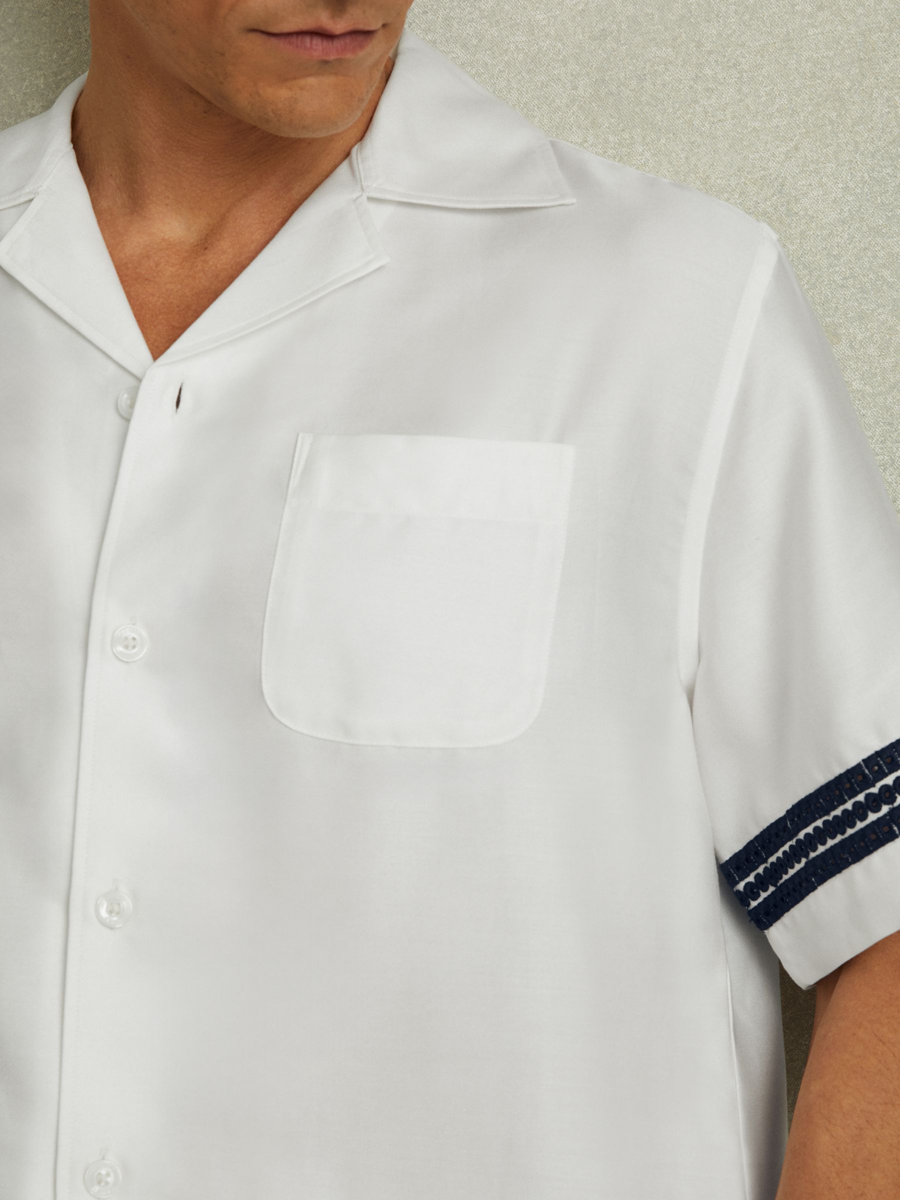 Relaxed Embroidered Trim Cuban Collar Shirt in White/Navy - Image 3 of 5