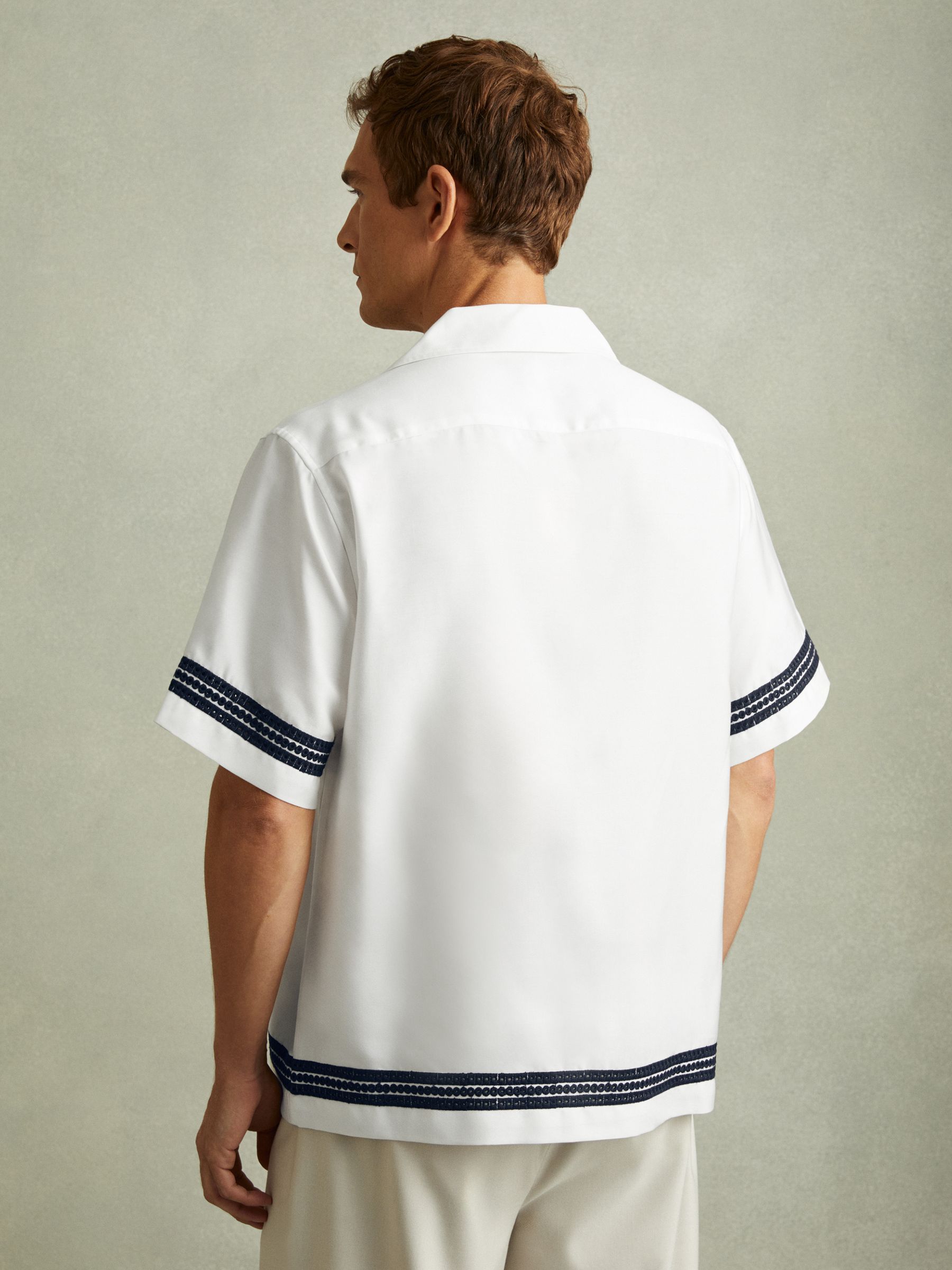 Relaxed Embroidered Trim Cuban Collar Shirt in White/Navy - Image 4 of 5