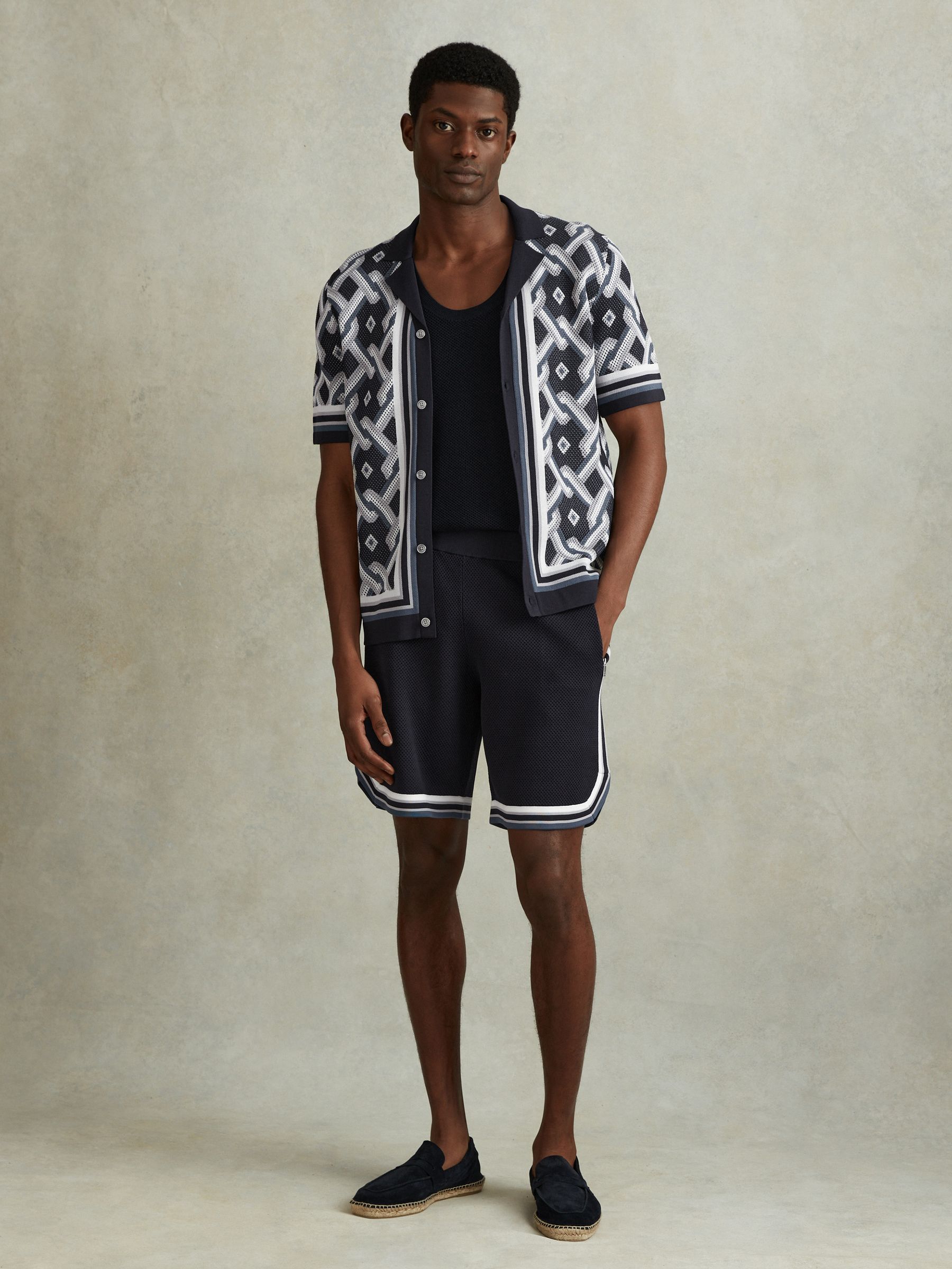 Knitted Elasticated Waist Shorts in Navy Multi - Image 3 of 6