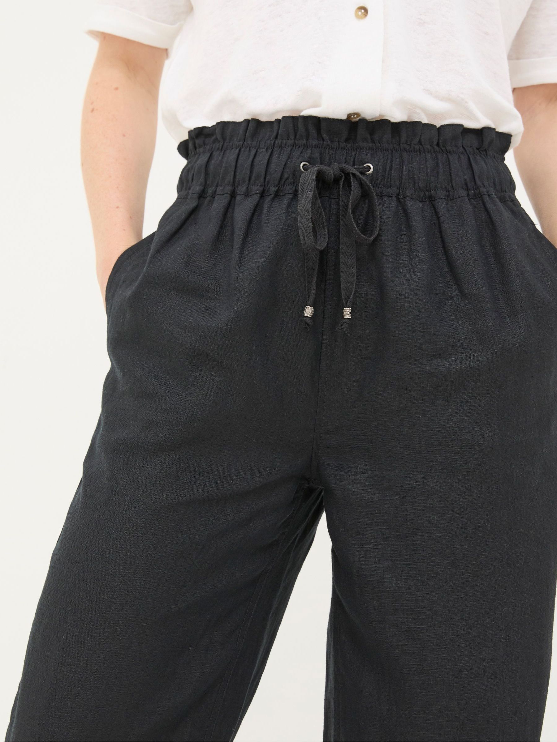 Iva Black Wide Leg Linen Trousers - Image 4 of 6