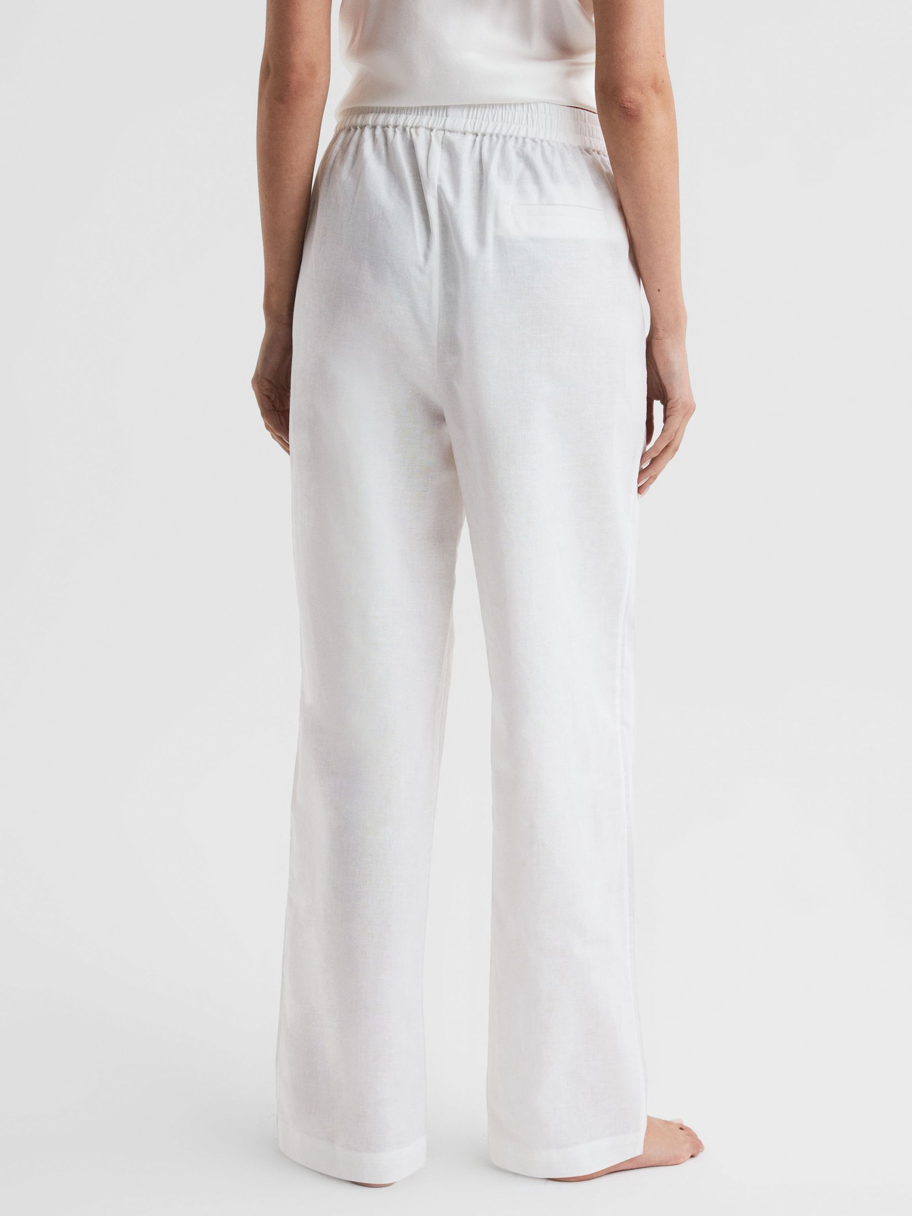 Maison Essentiele Linen Cotton Wide Leg Trousers in Optic White - Image 4 of 4
