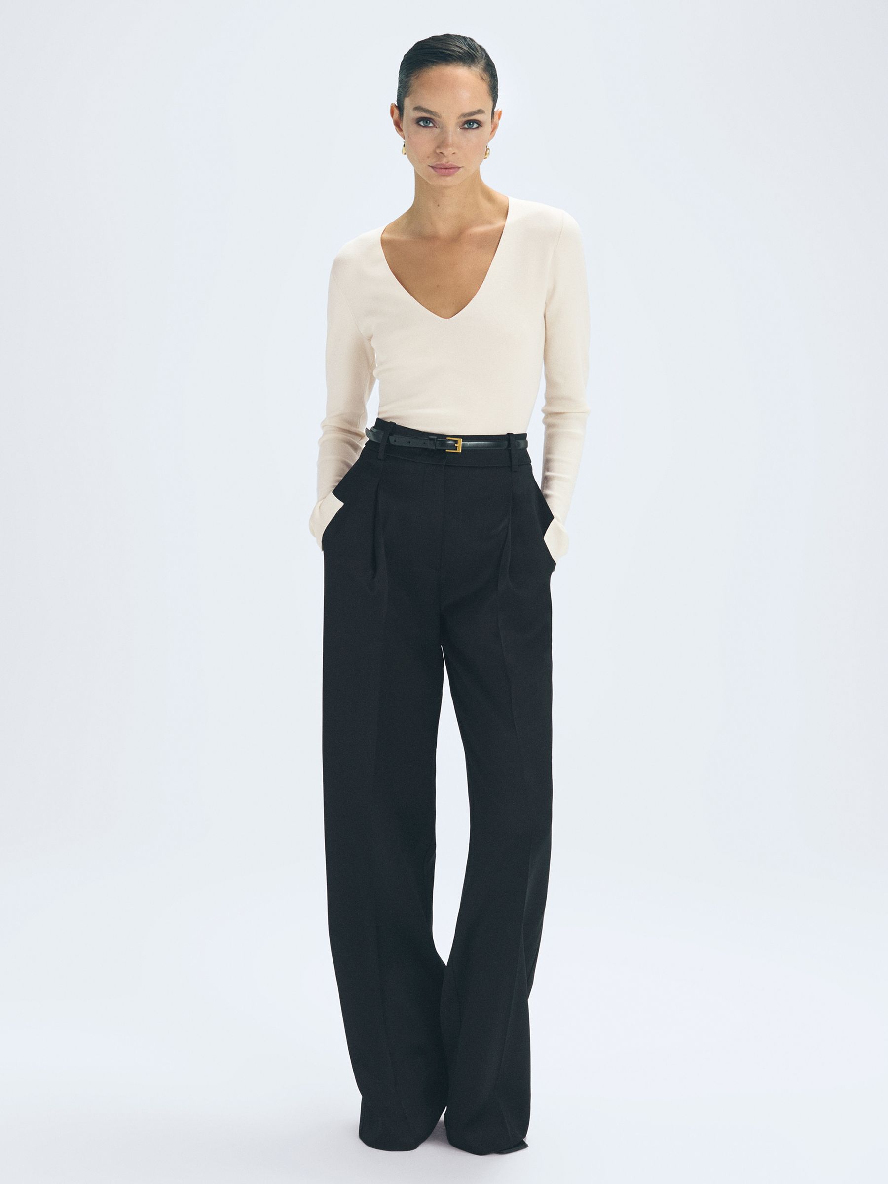 Silk V-Neck Top in Off White - Image 4 of 6