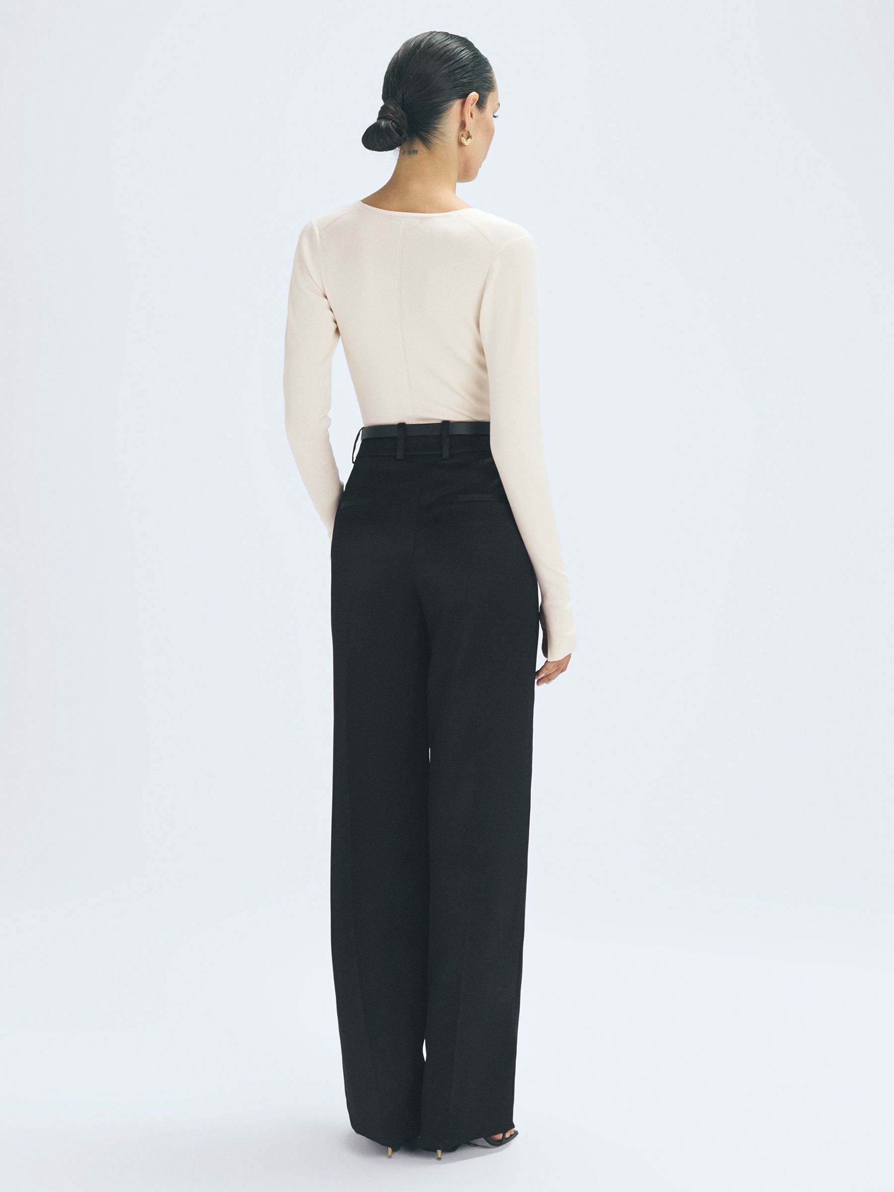 Silk V-Neck Top in Off White - Image 5 of 6