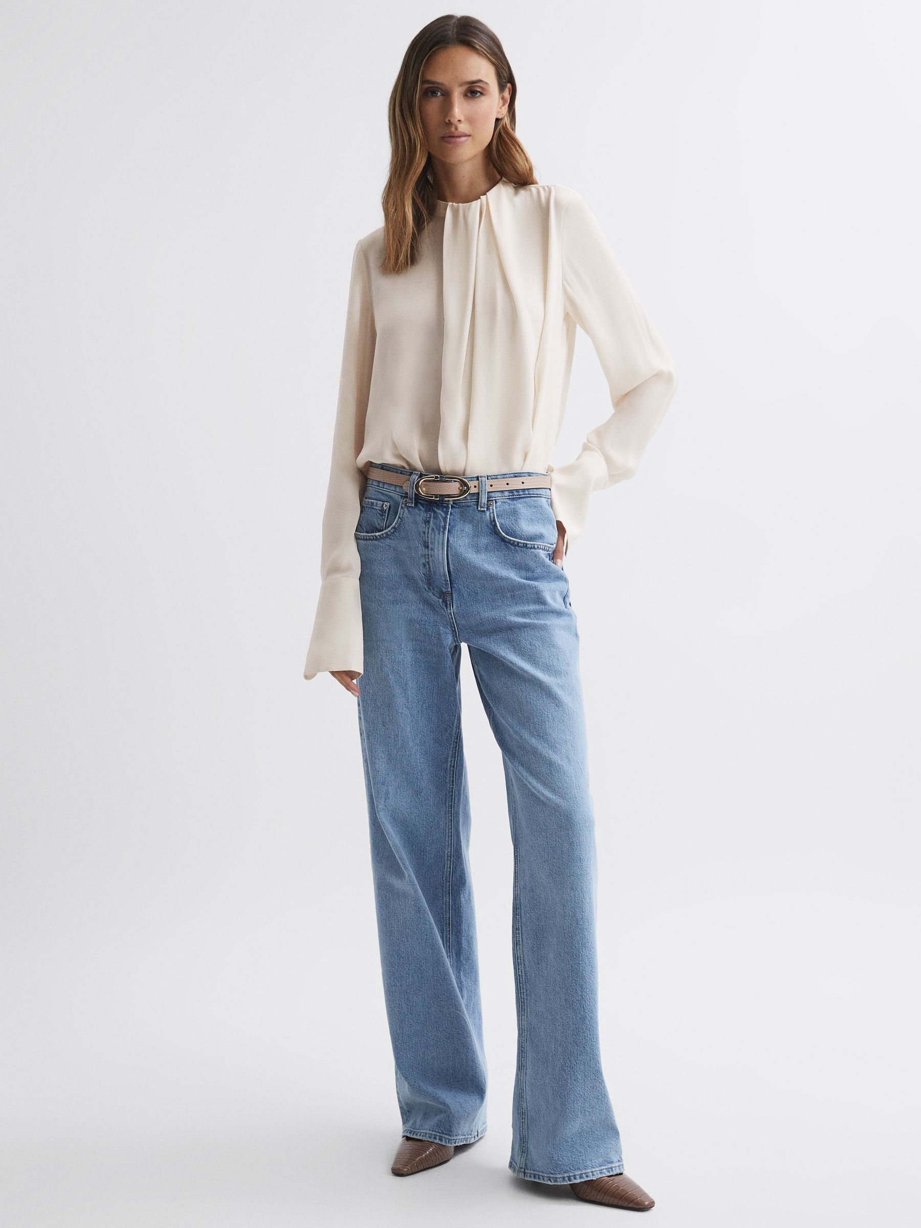 Pleat Front Long Sleeve Blouse in Cream - Image 3 of 4
