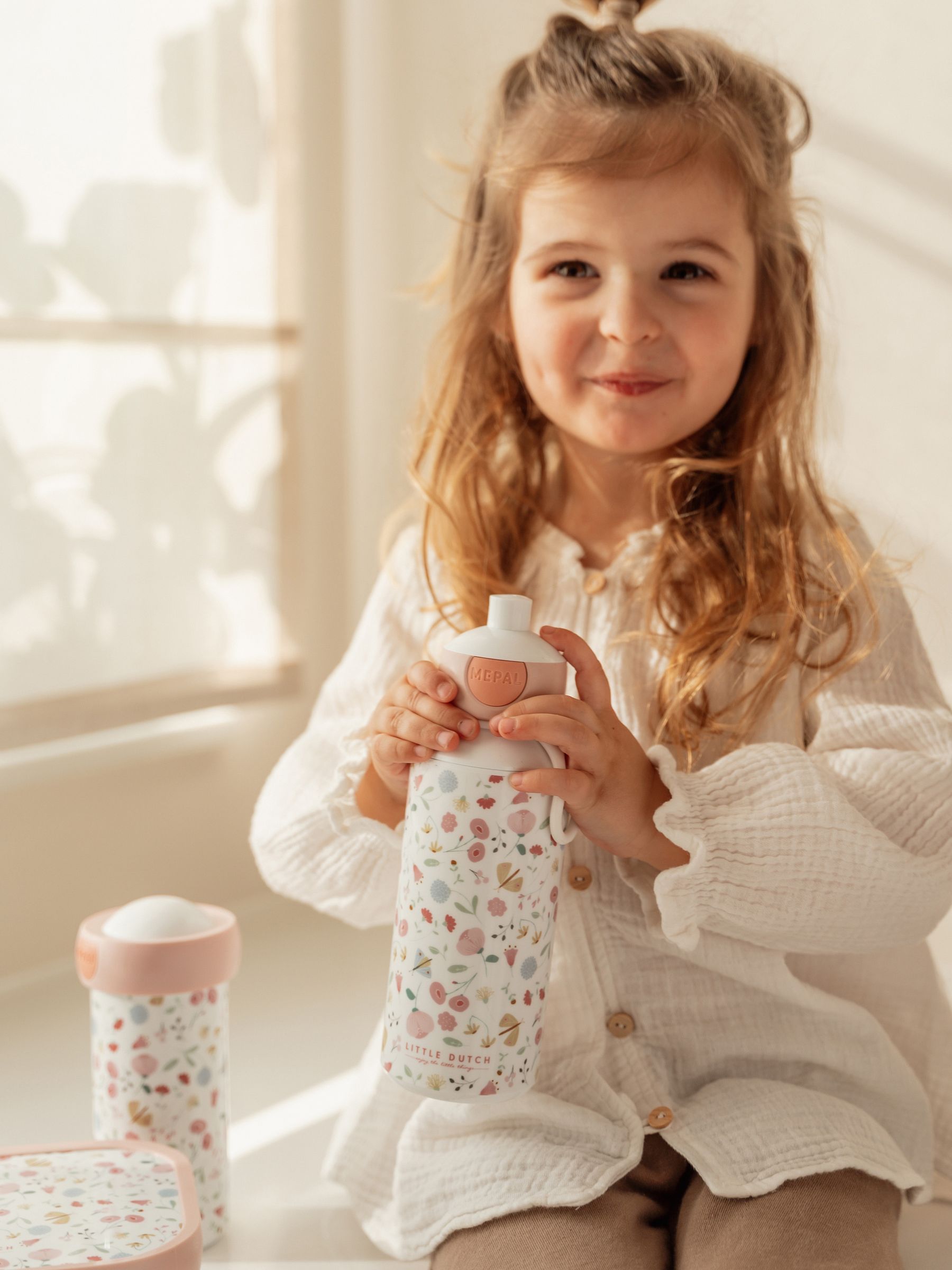 Little Dutch Pop-Up Drinking Bottle - Image 4 of 6