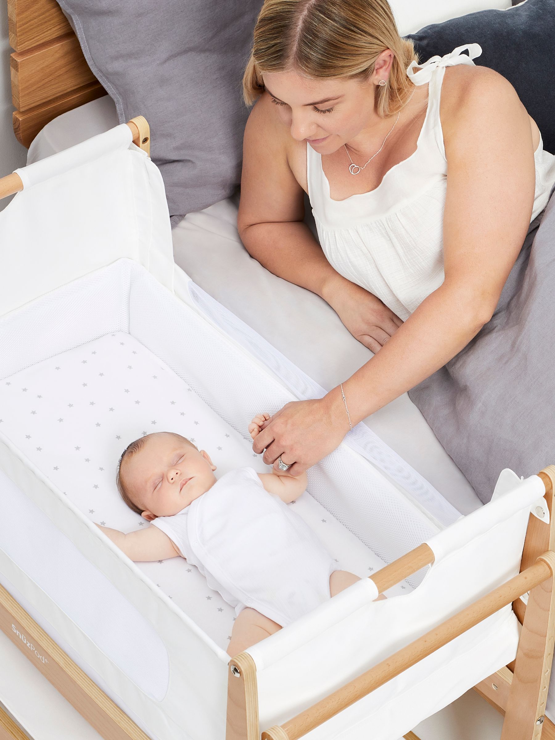 Beige SnuzPod 4 Bedside Crib - Image 1 of 7
