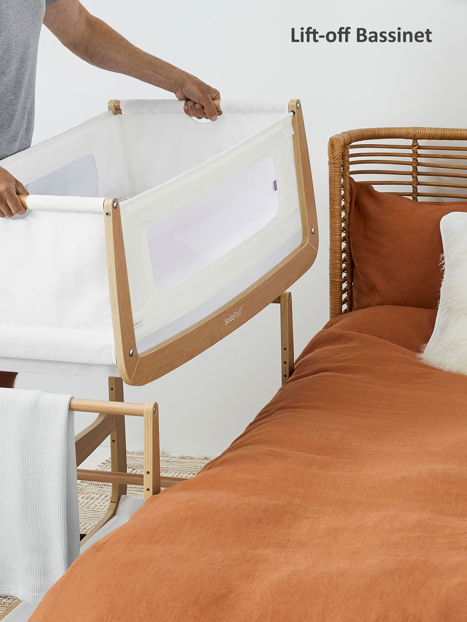 Beige SnuzPod 4 Bedside Crib - Image 5 of 7