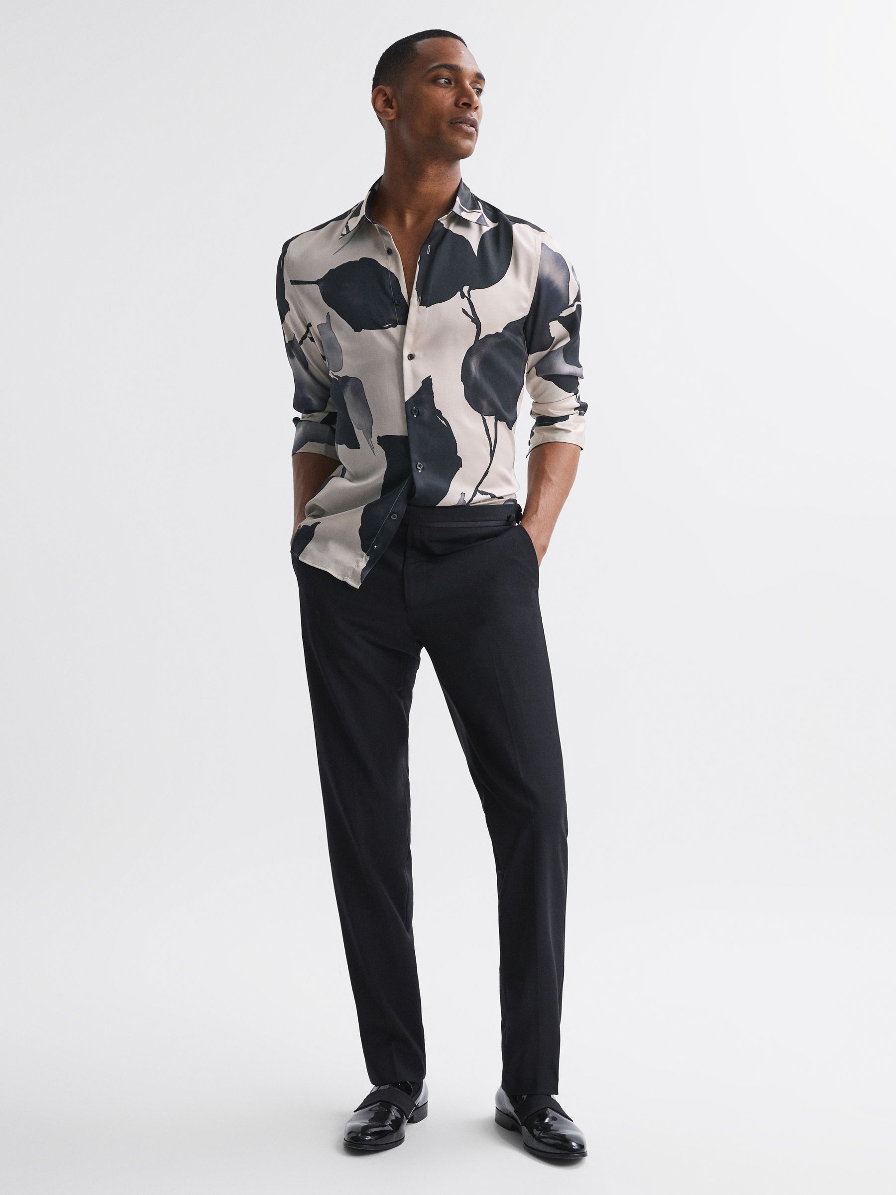 Printed Button-Through Shirt in Grey Multi - Image 4 of 6