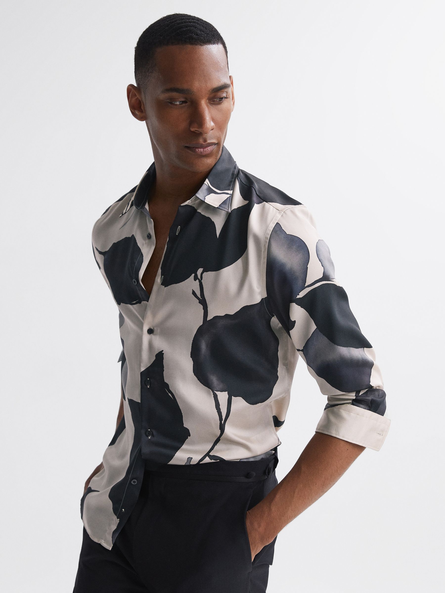 Printed Button-Through Shirt in Grey Multi - Image 6 of 6