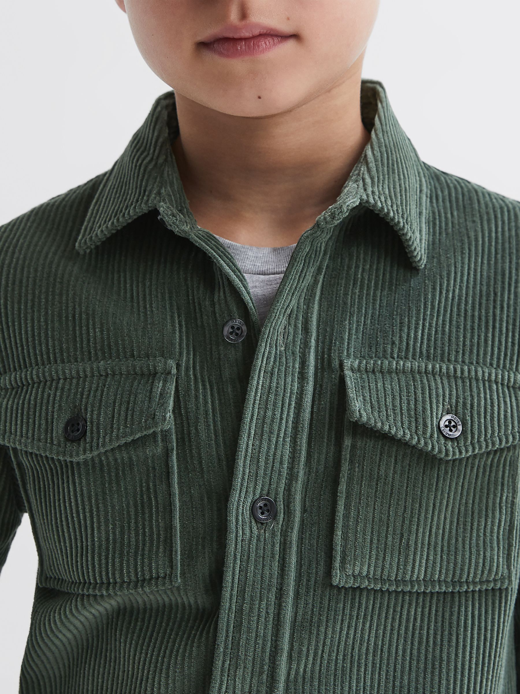 Senior Corduroy Twin Pocket Overshirt in Ivy Green - Image 4 of 6