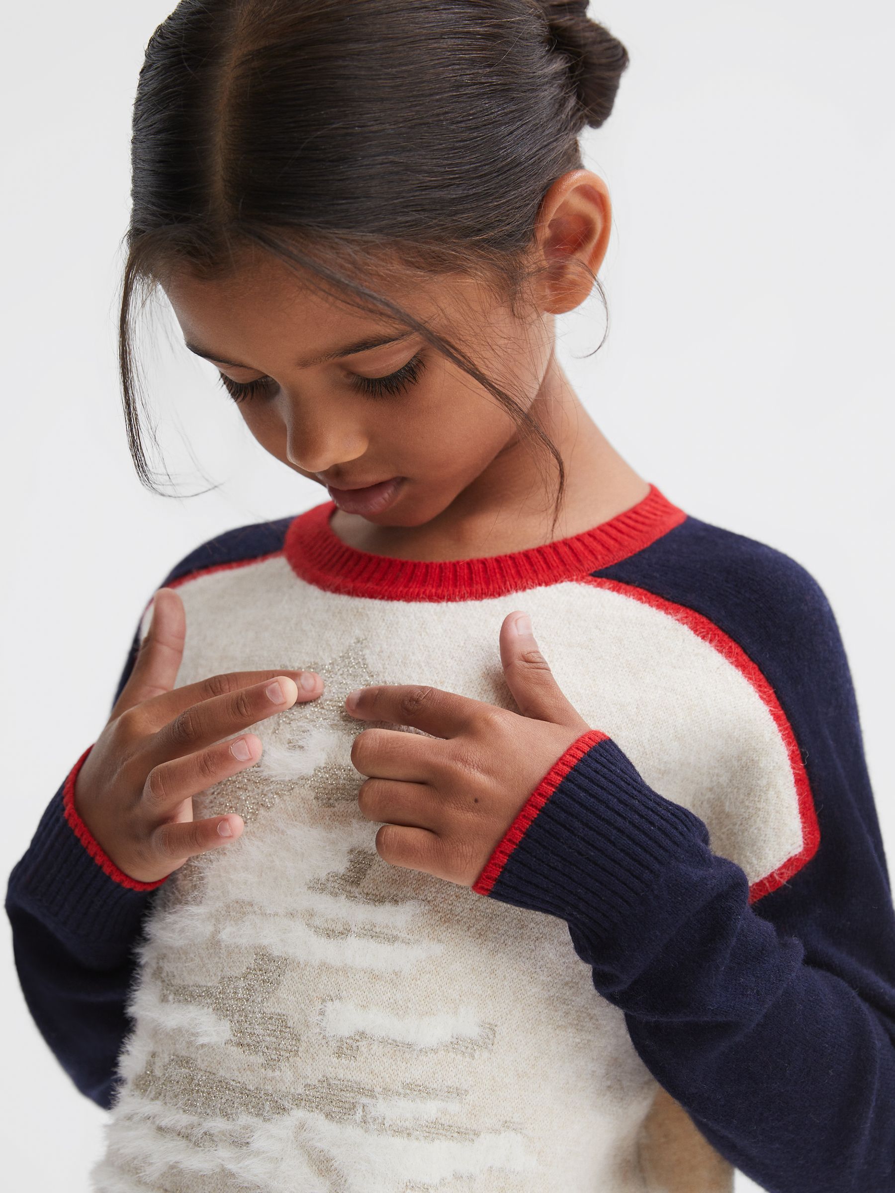 Casual Knitted Festive Jumper in Blue - Image 4 of 6