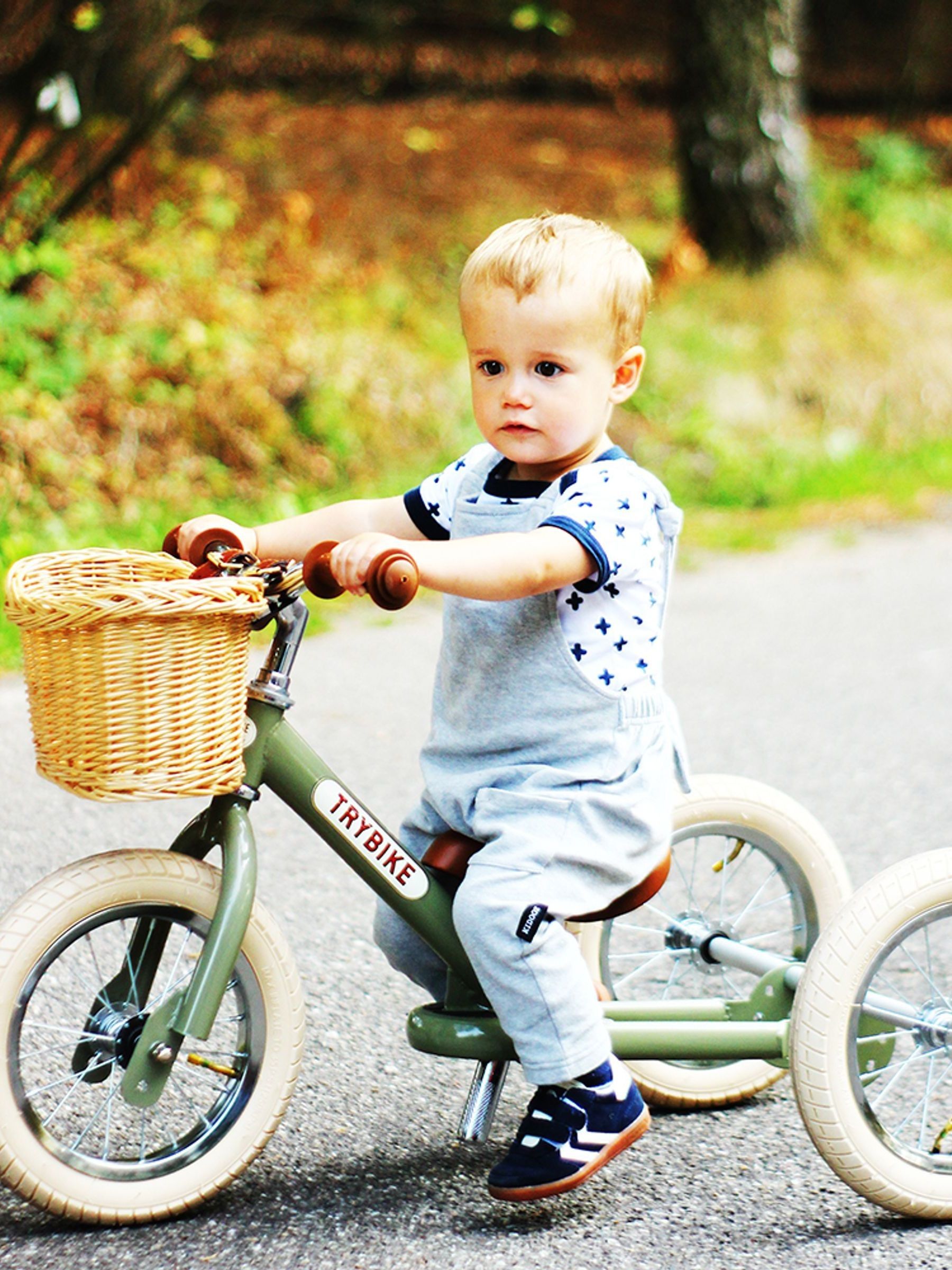 Trybike Steel 2in1 Balance Trike in Vintage Green - Image 2 of 3