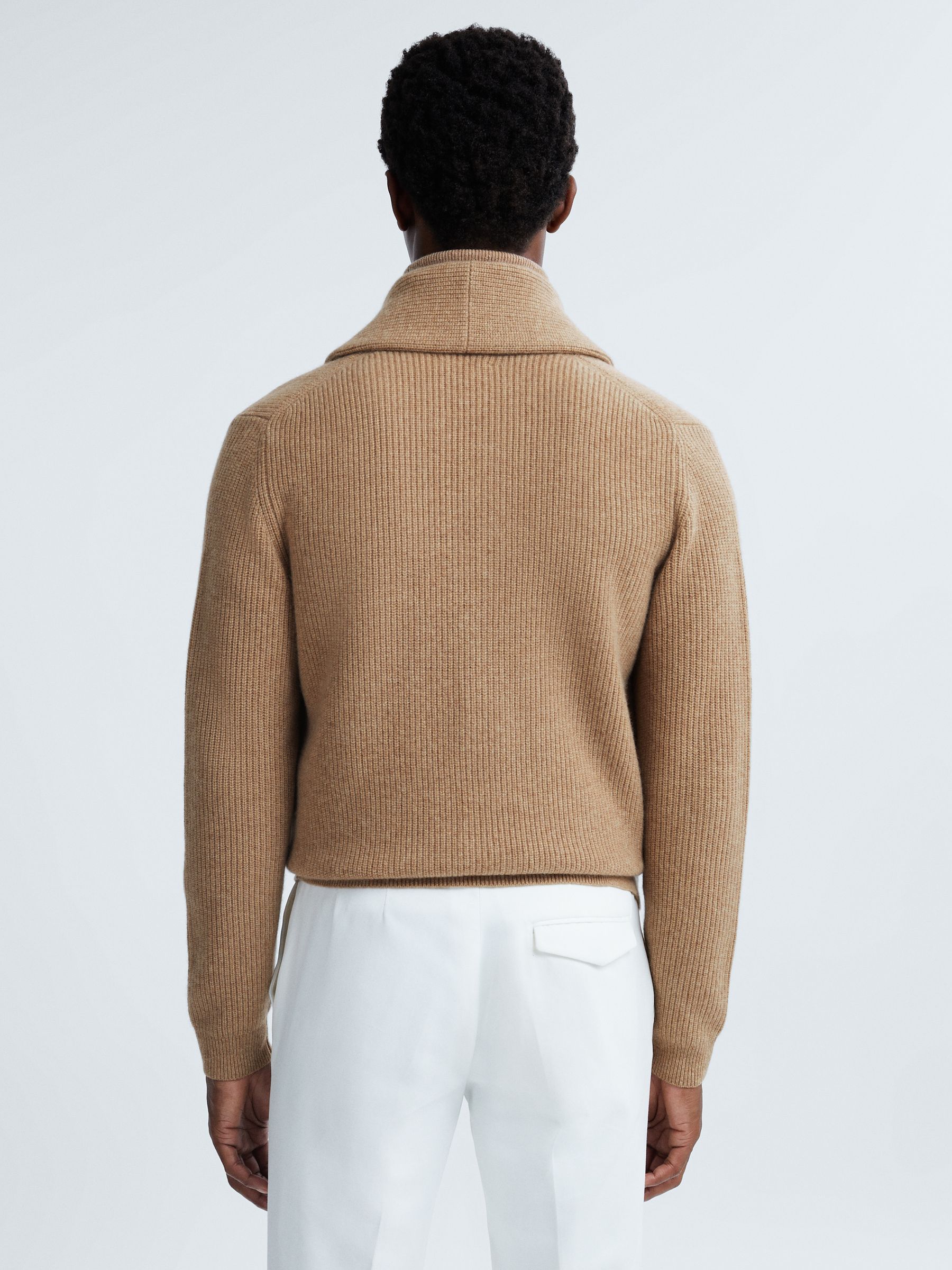 Atelier Cashmere Button-Through Cardigan in Camel - Image 5 of 7