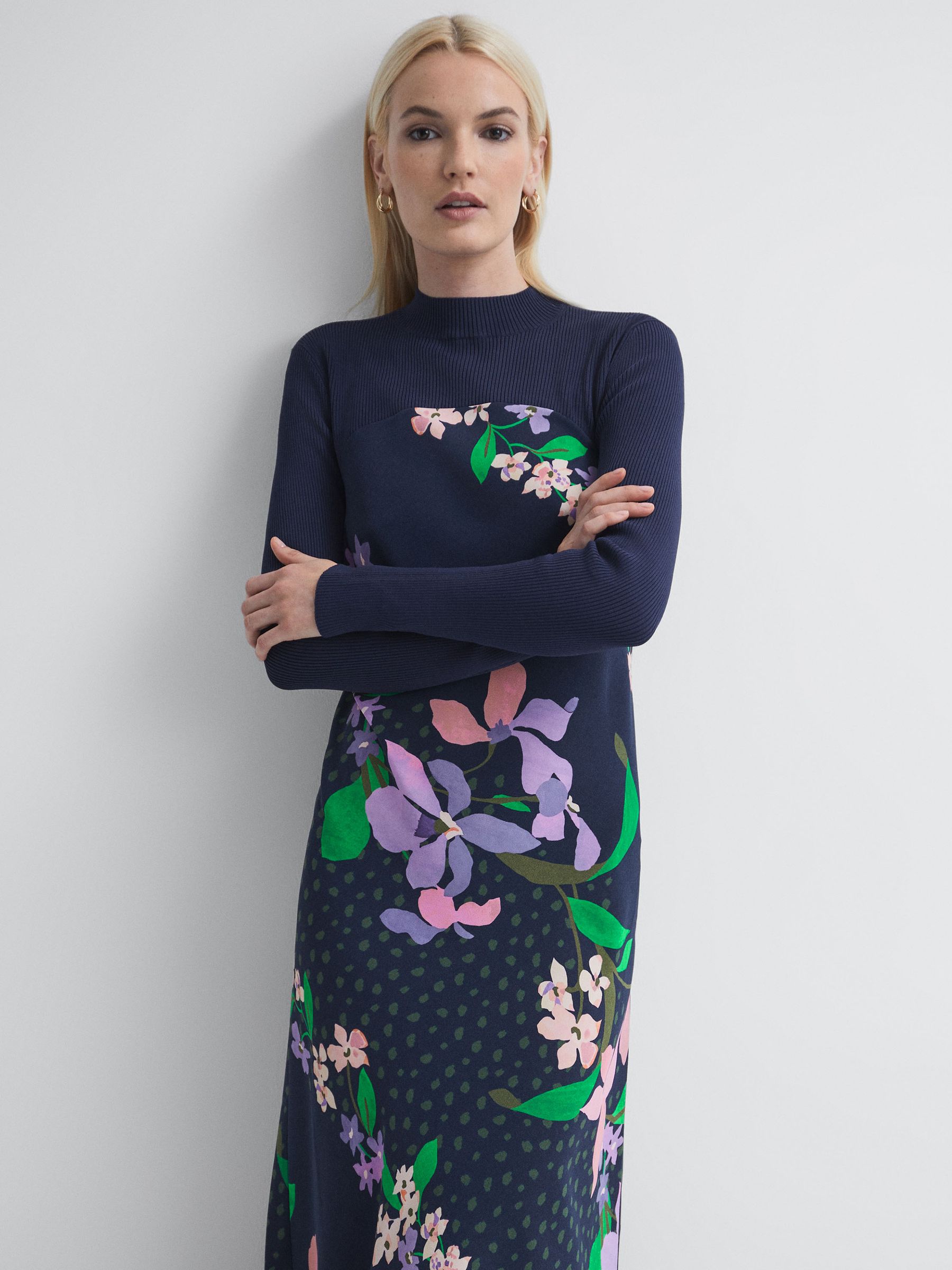 Florere Hybrid Knit Midi Dress in Navy - Image 3 of 5