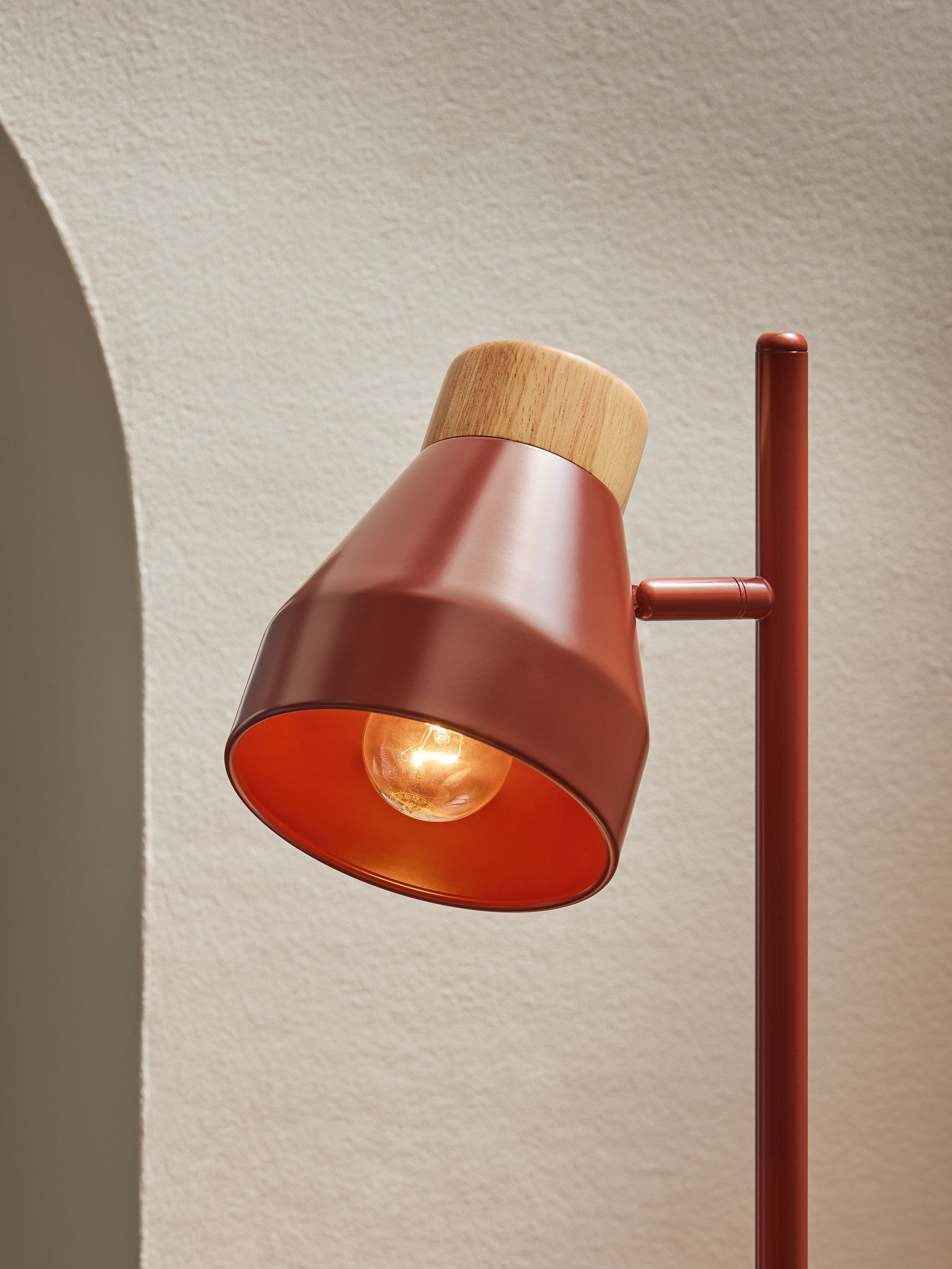 Albert Table Lamp in Terracotta - Image 3 of 3