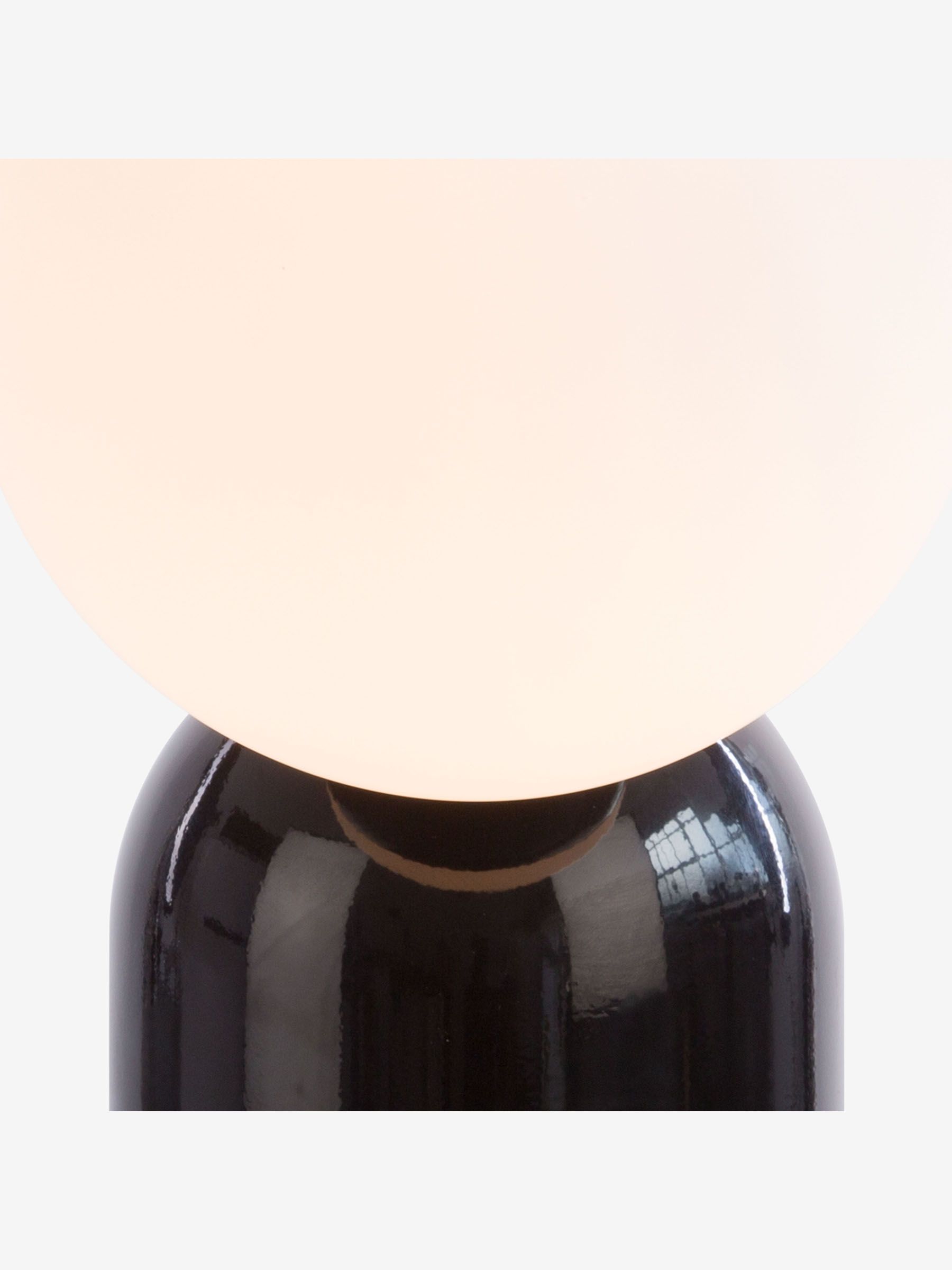 Vetro Table Lamp in Black - Image 6 of 7