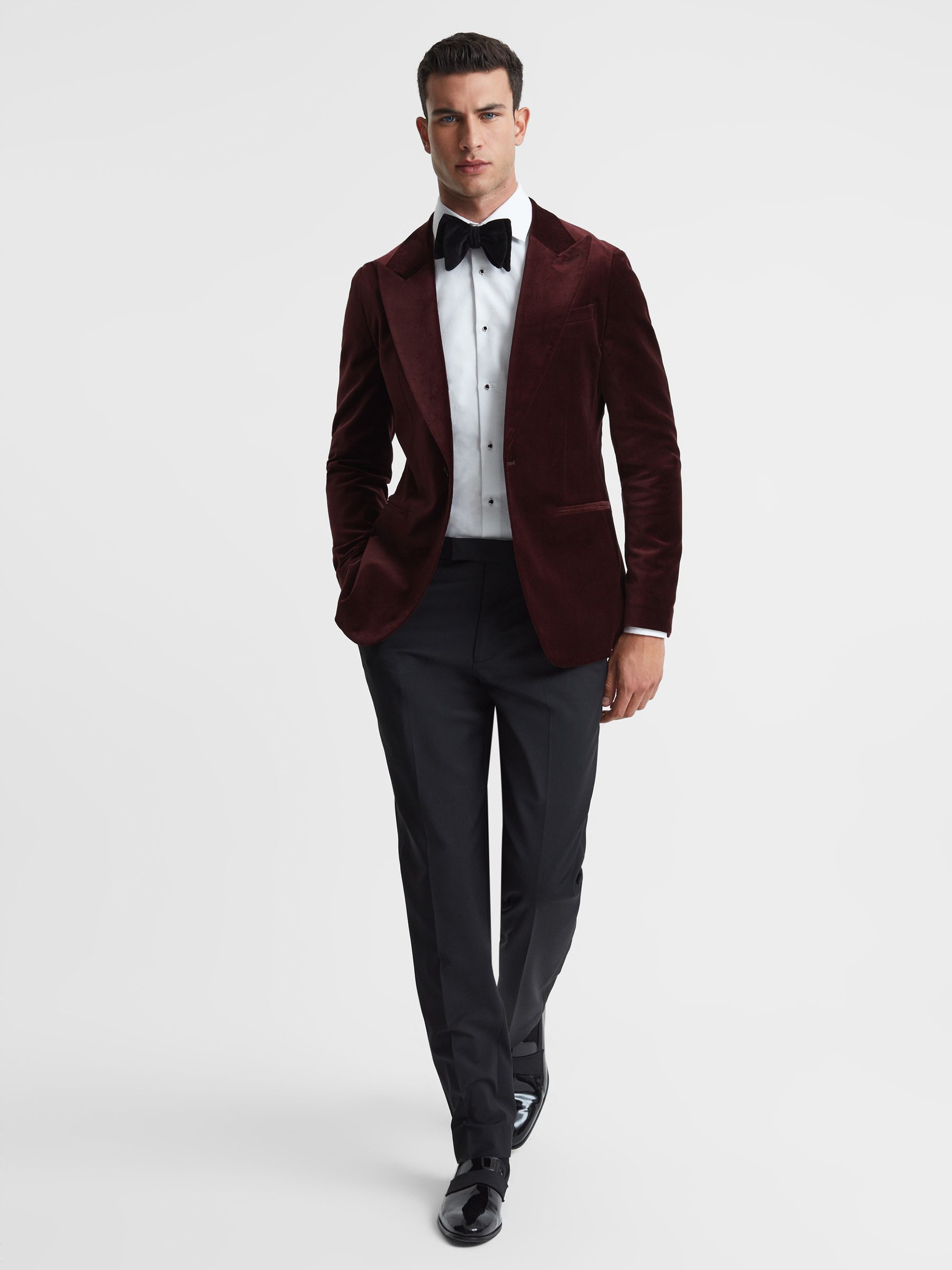 Slim Fit Velvet Single Breasted Blazer in Bordeaux - Image 3 of 7