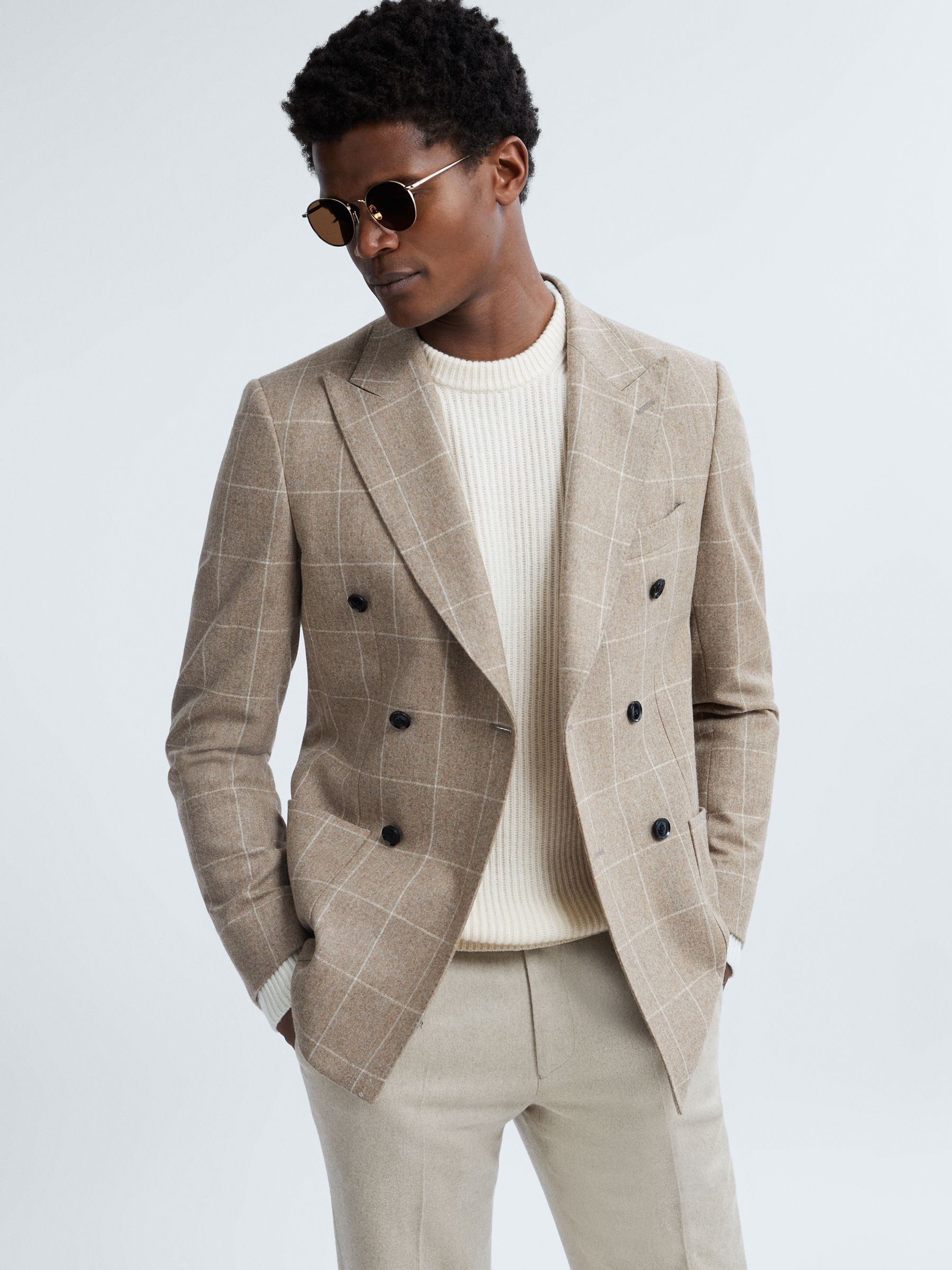 Atelier Cashmere Ribbed Crew Neck Jumper in Cloud White - Image 3 of 6