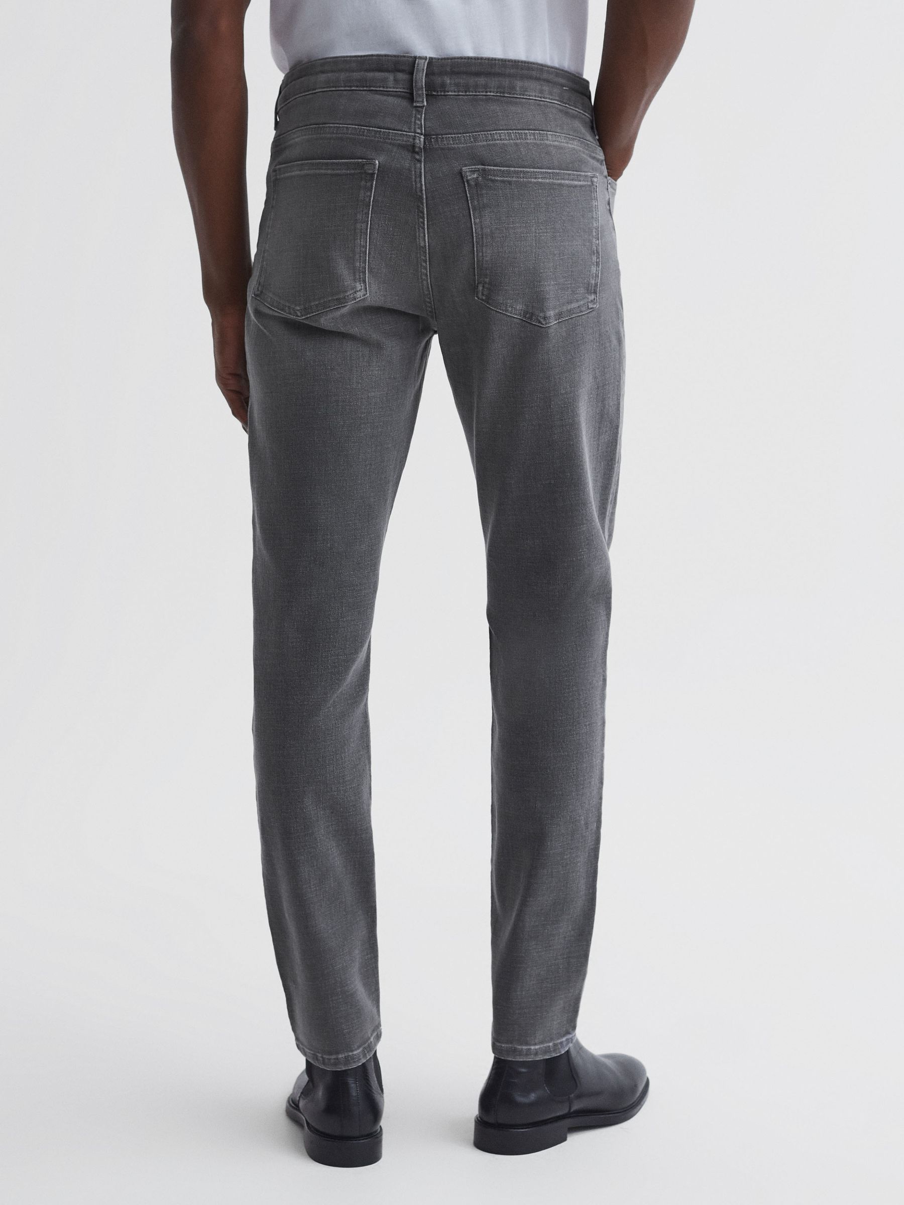 Slim Fit Washed Jeans in Grey - Image 3 of 4