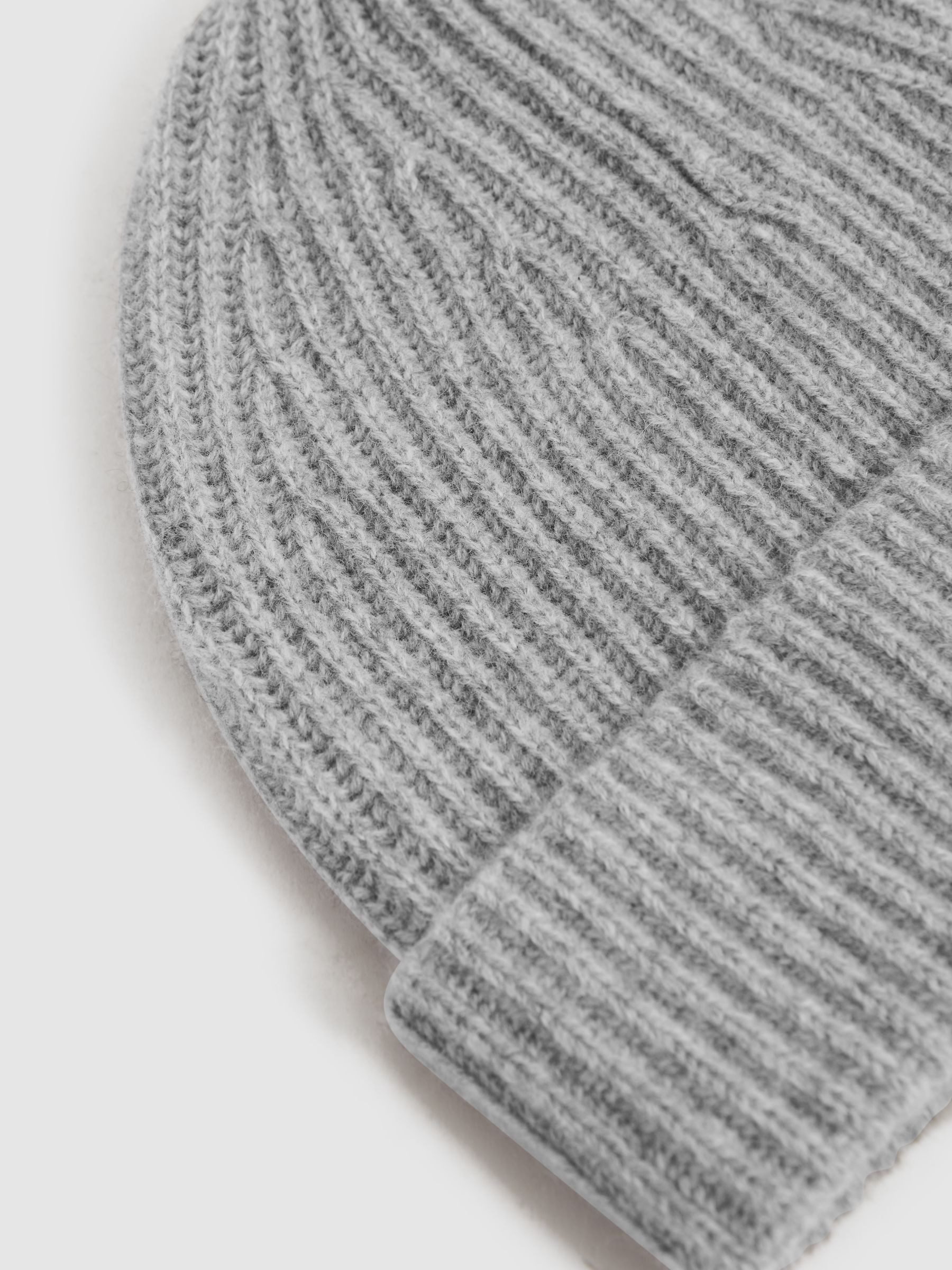 Atelier Ribbed-Cashmere Beanie in Soft Grey - Image 4 of 4