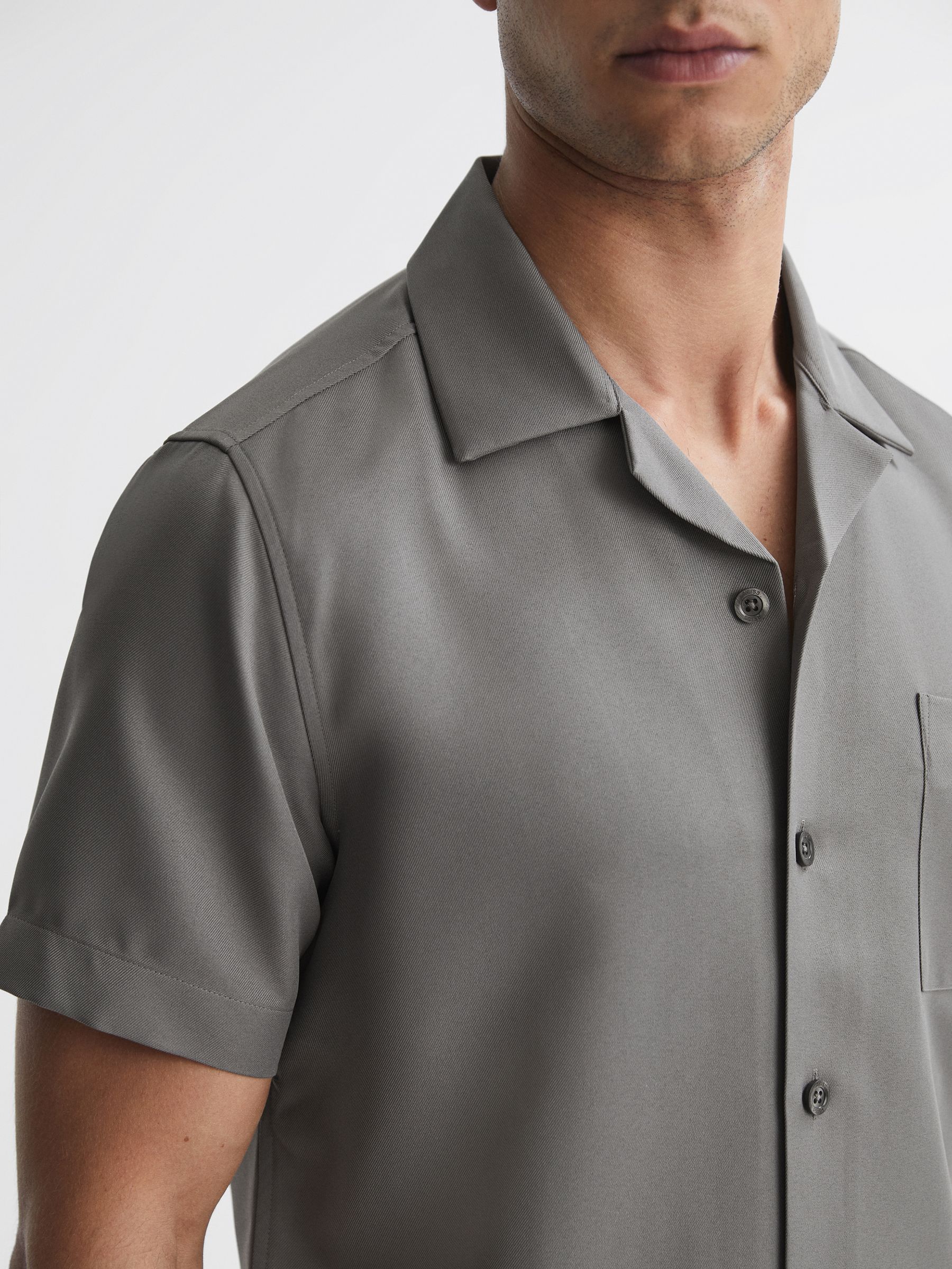 Cuban Collar Button-Through Shirt in Grey - Image 3 of 4