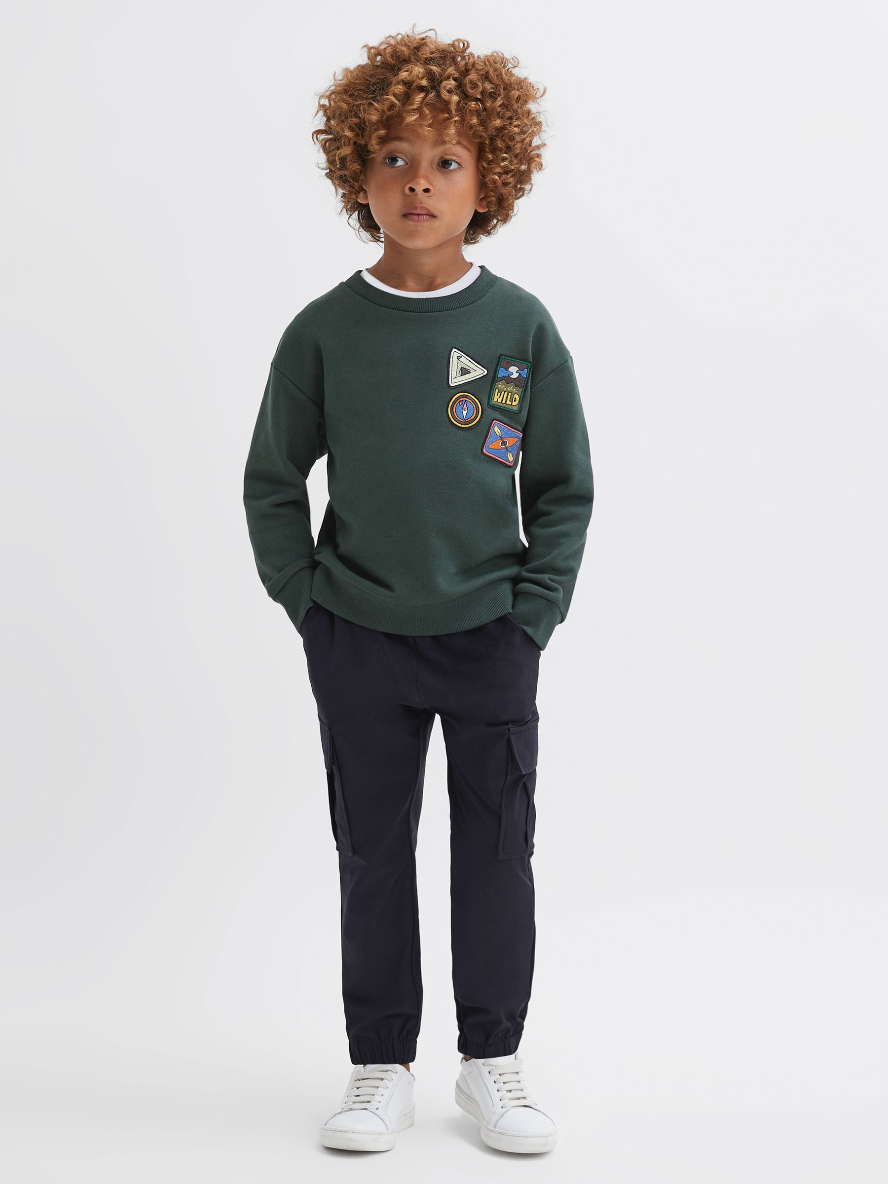 Relaxed Fit Patch Crew Neck Jumper in Forest Green - Image 4 of 6