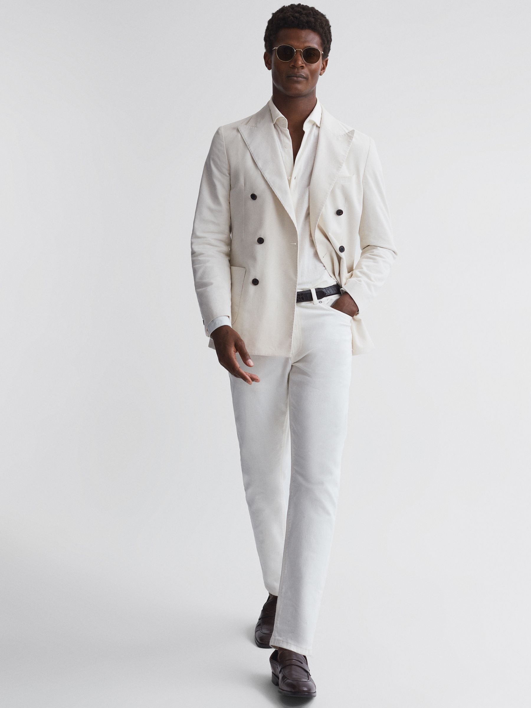 Slim Fit Cutaway Collar Modal Shirt in White - Image 3 of 4