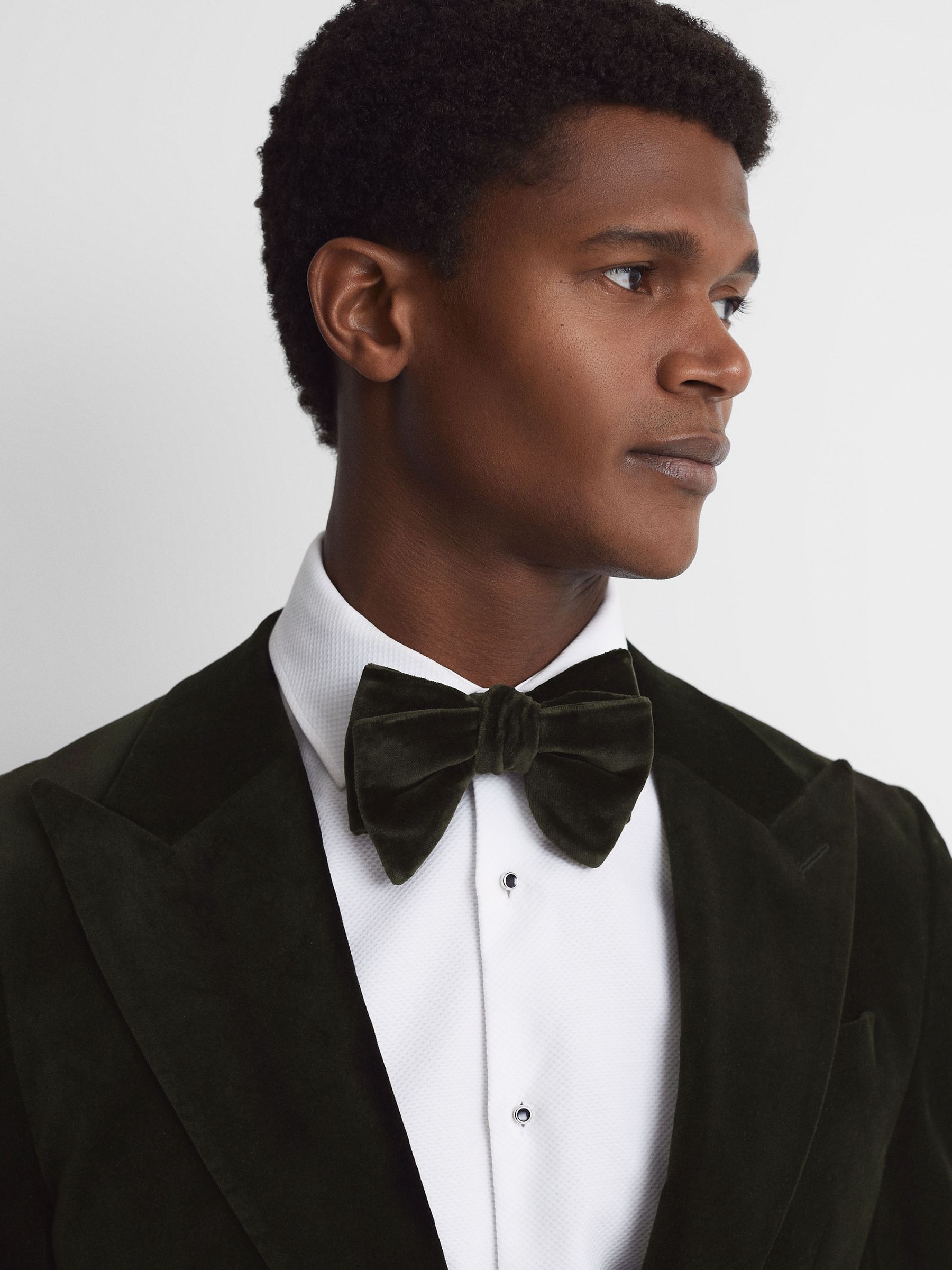 Velvet Bow Tie in Emerald - Image 2 of 4