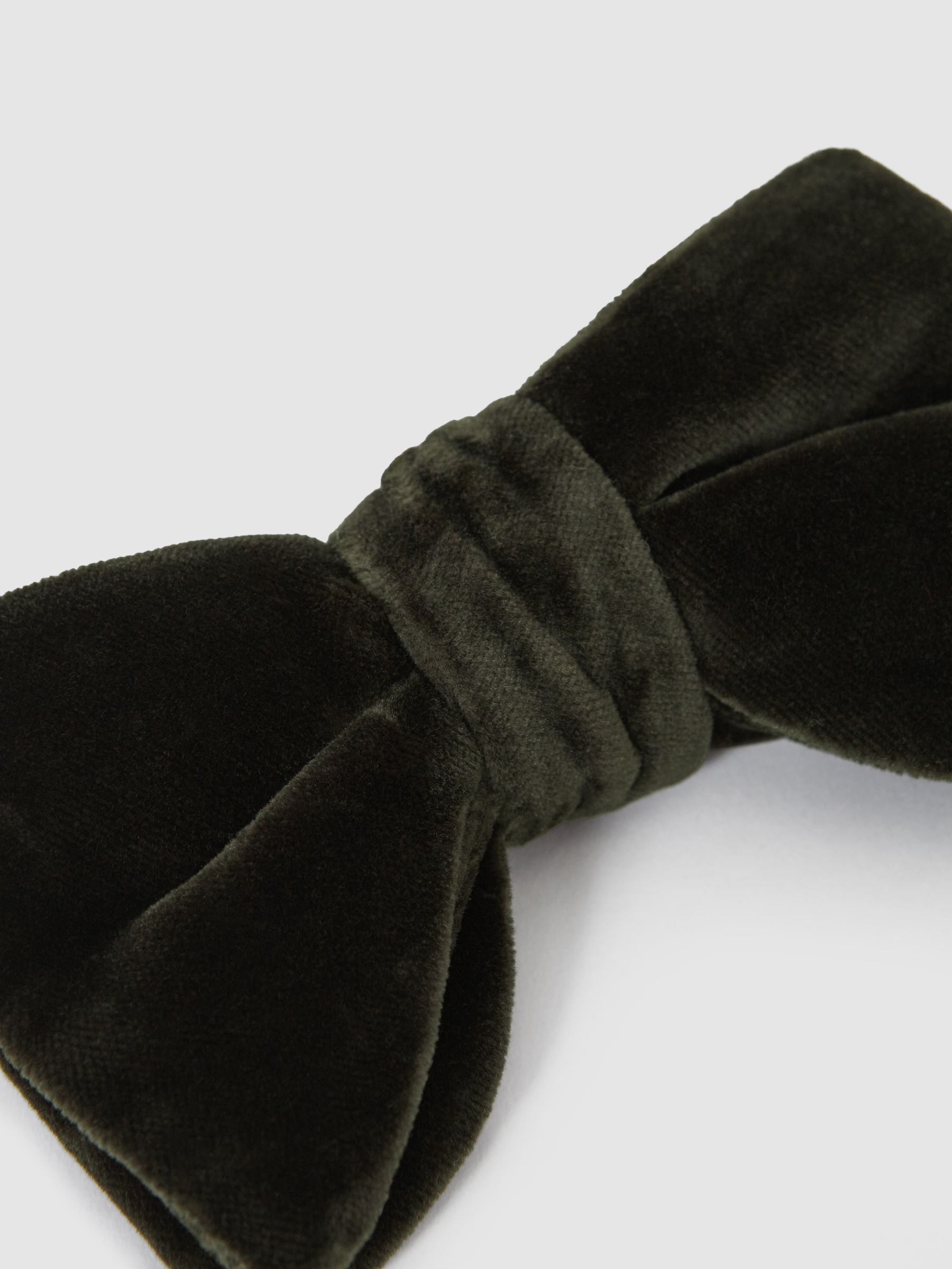 Velvet Bow Tie in Emerald - Image 4 of 4