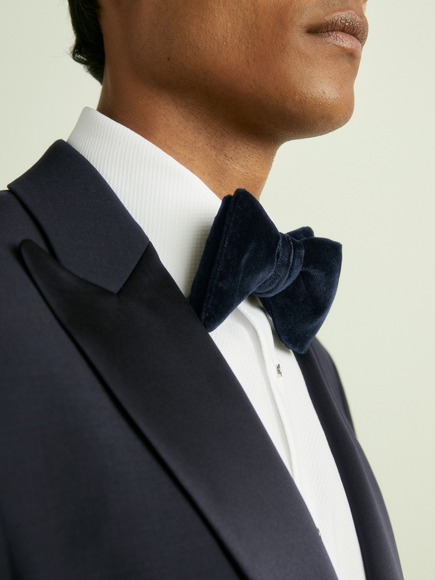 Velvet Bow Tie in Navy - Image 2 of 5